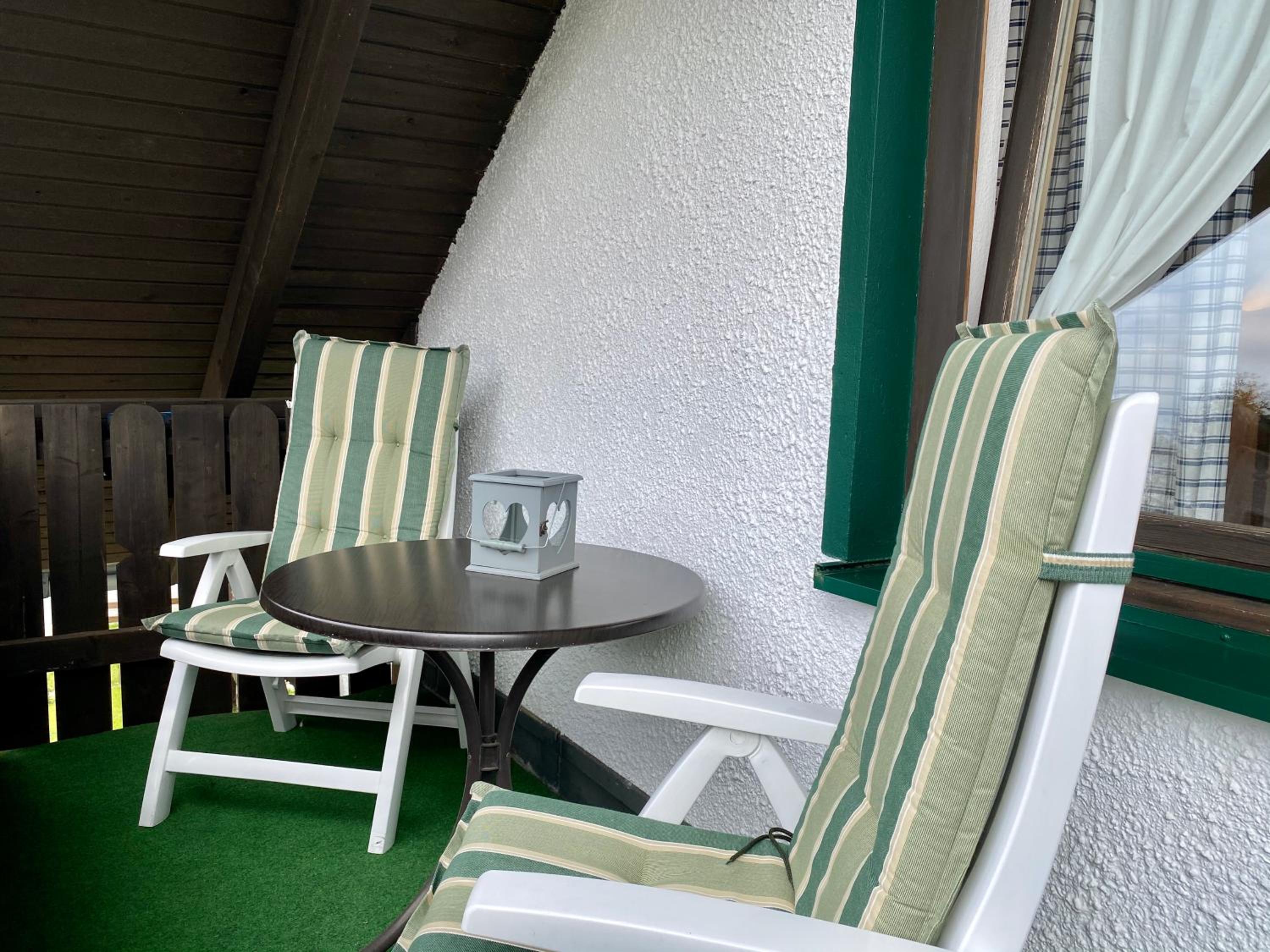Haus Im Arnikagrund - Ferienwohnung & Privatzimmer