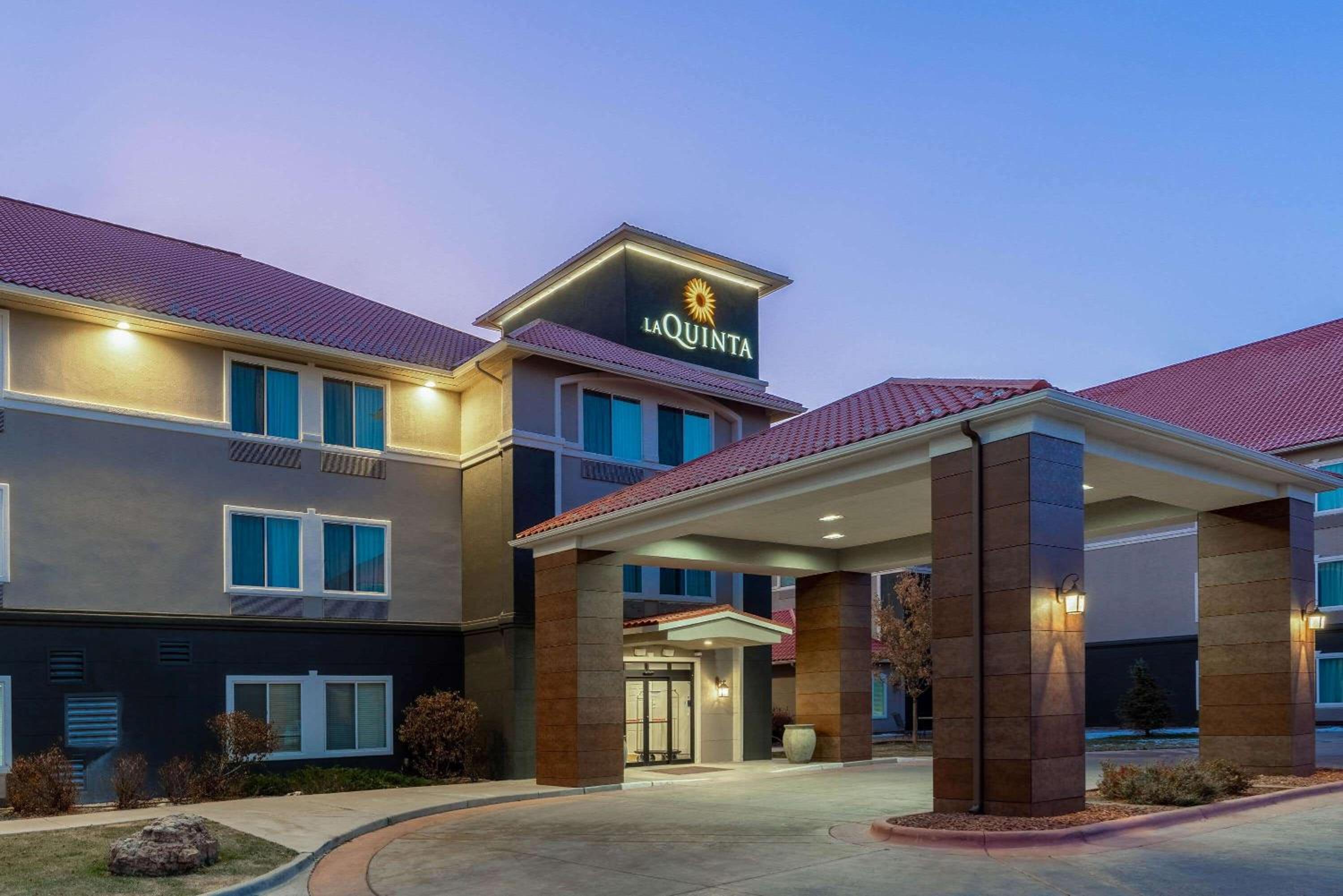 Glenwood Springs Vacations - La Quinta by Wyndham Rifle - Property Image 1