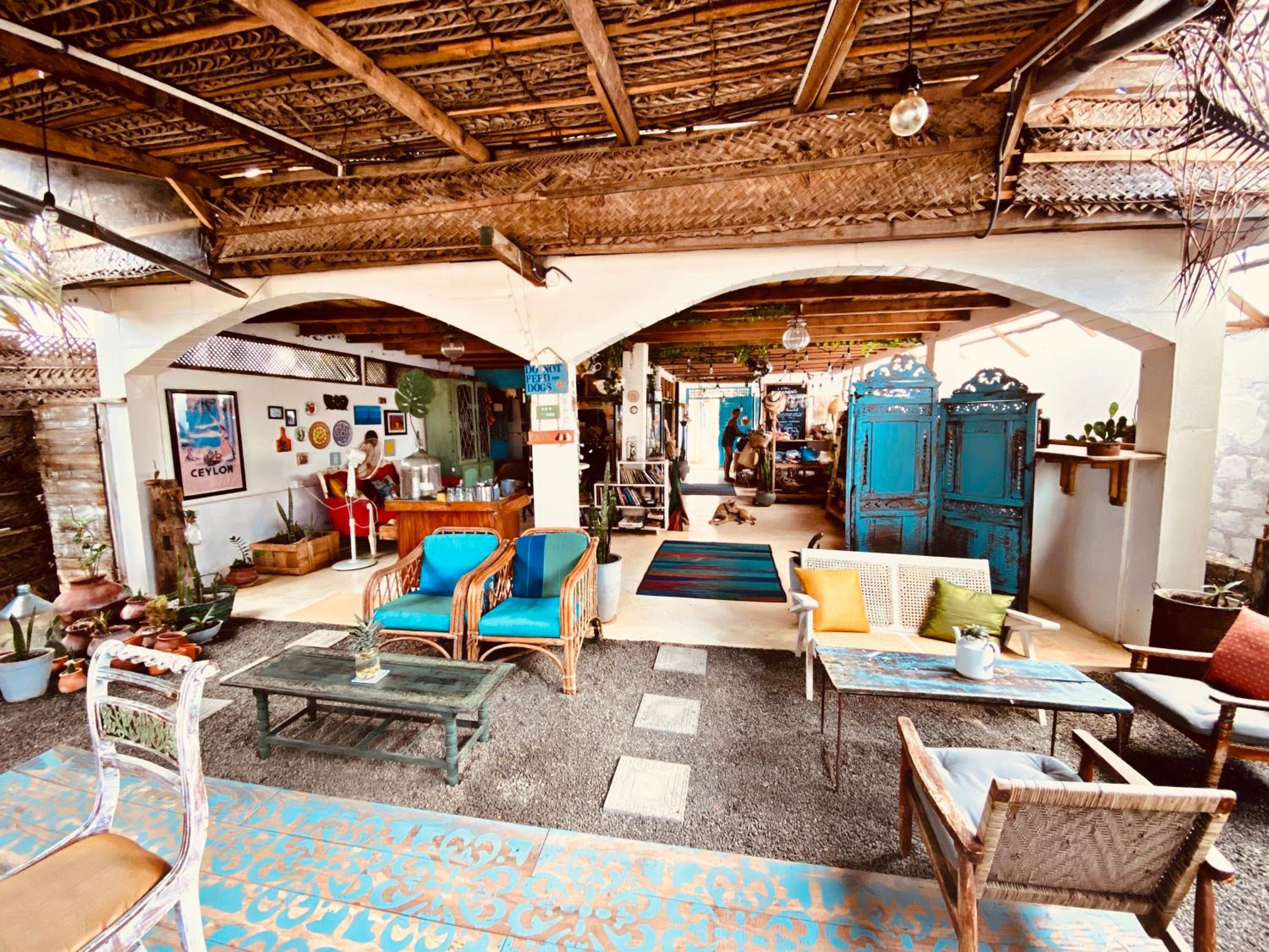 lounge
