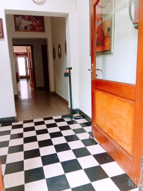 Hanu Reddy Residences Wallace Garden