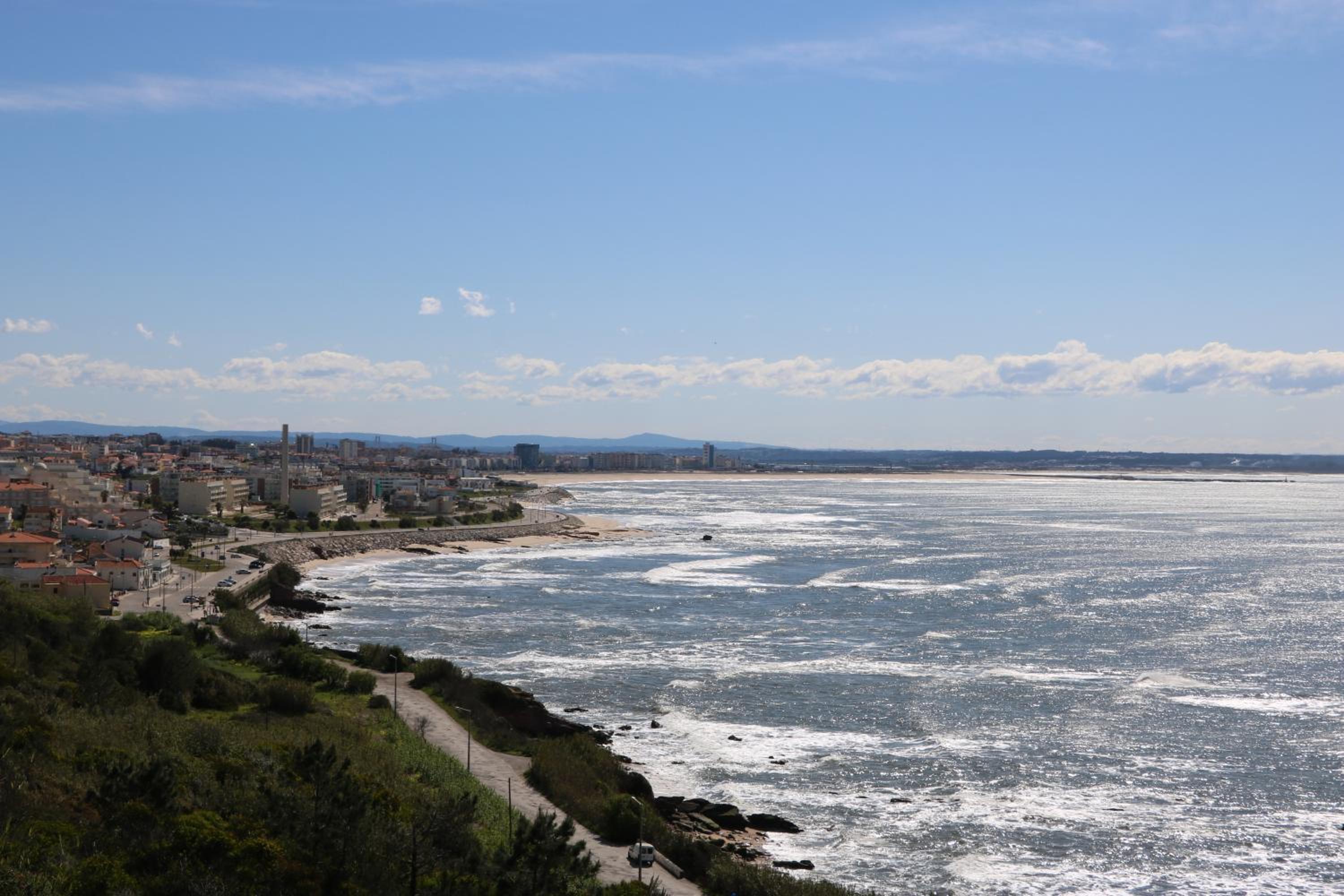 Atlantic Getaway - T1 100 m to the Waves view 4