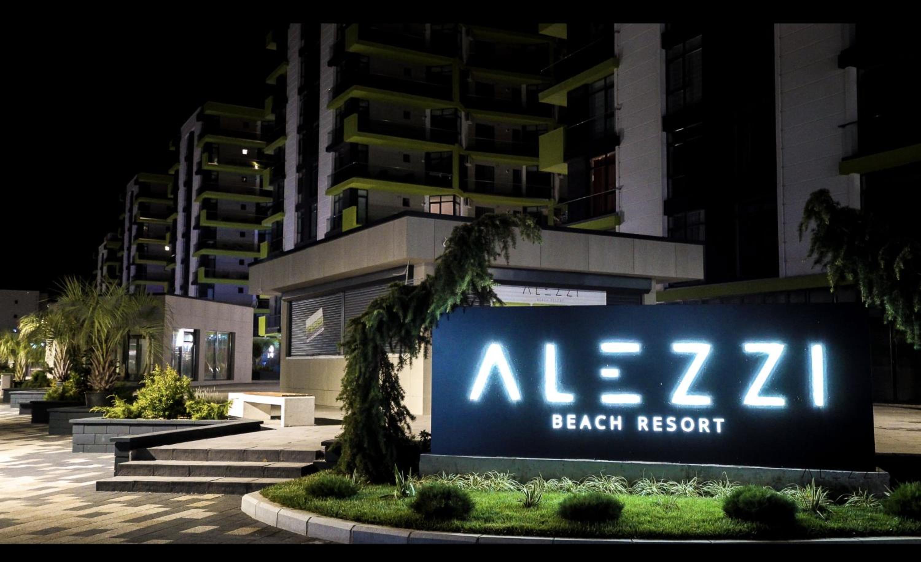 Deko Apartments Alezzi Beach Mamaia view 2