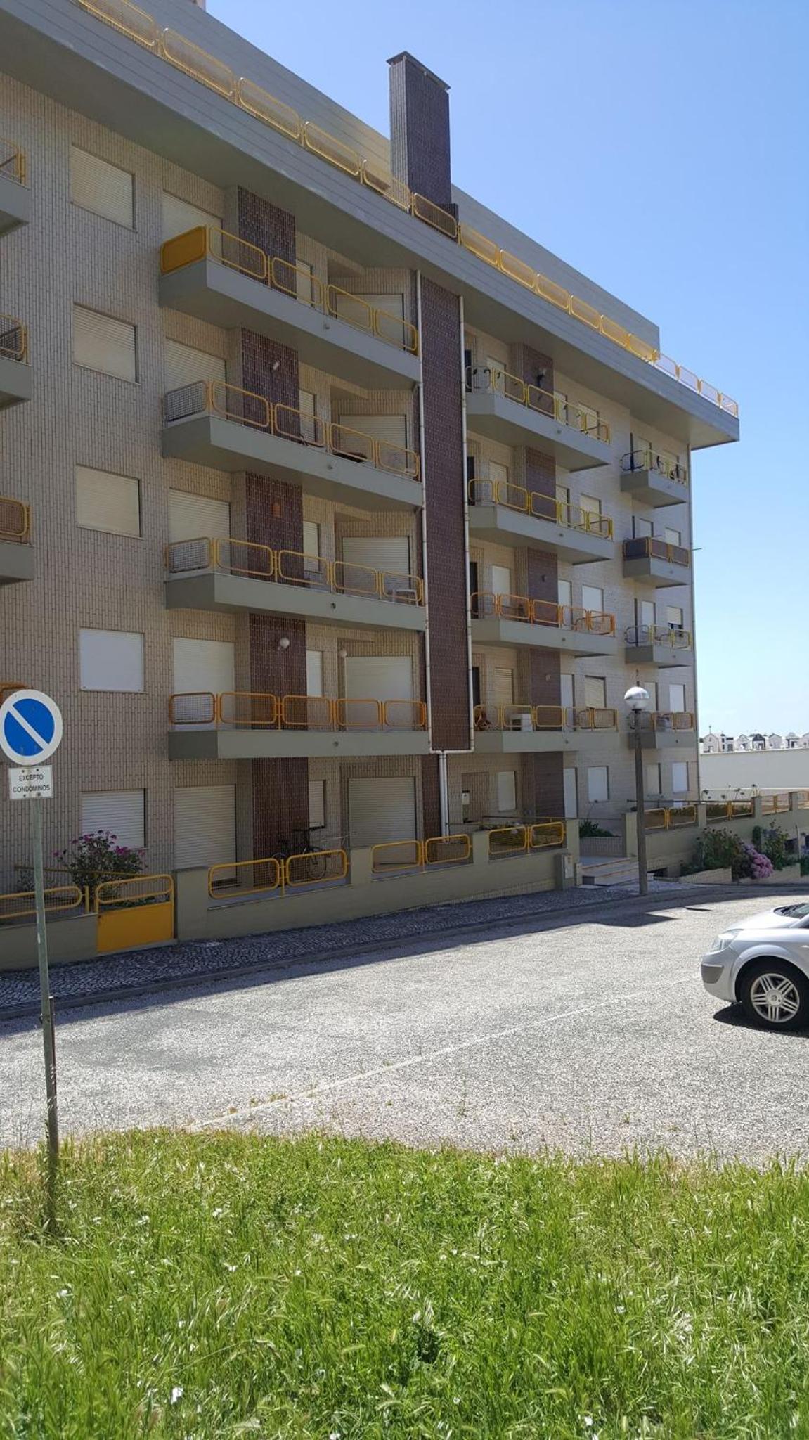 Hotel Atlantic Getaway - T1 100 m to the Waves - Image 1