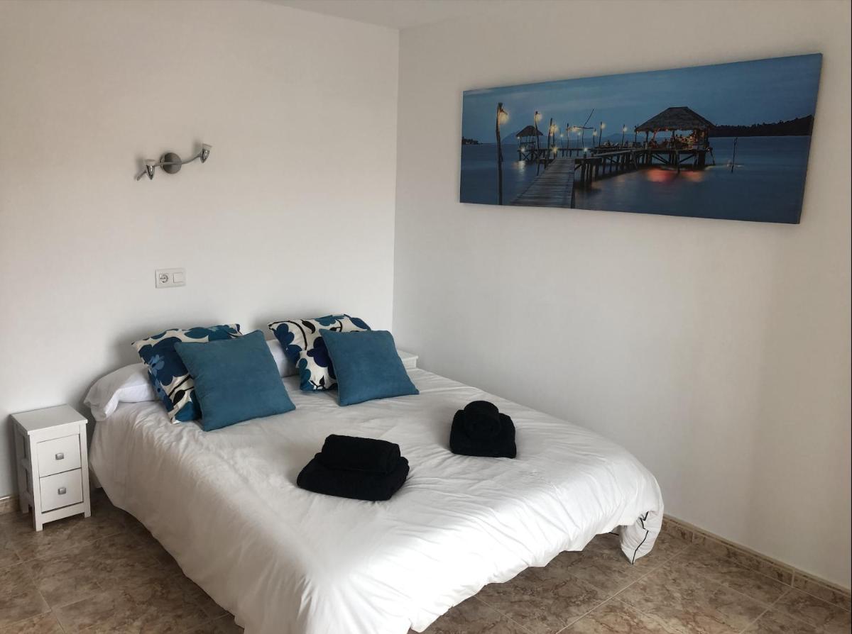 Beta's place - Apartamento primera línea de playa photo 4