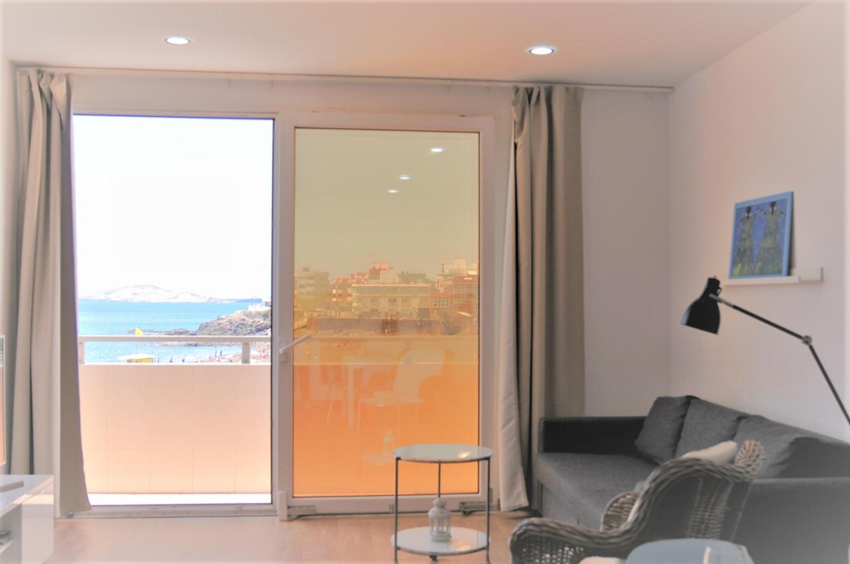 SUITE PLAYA Y MAR - sea view, wifi and AC view 5