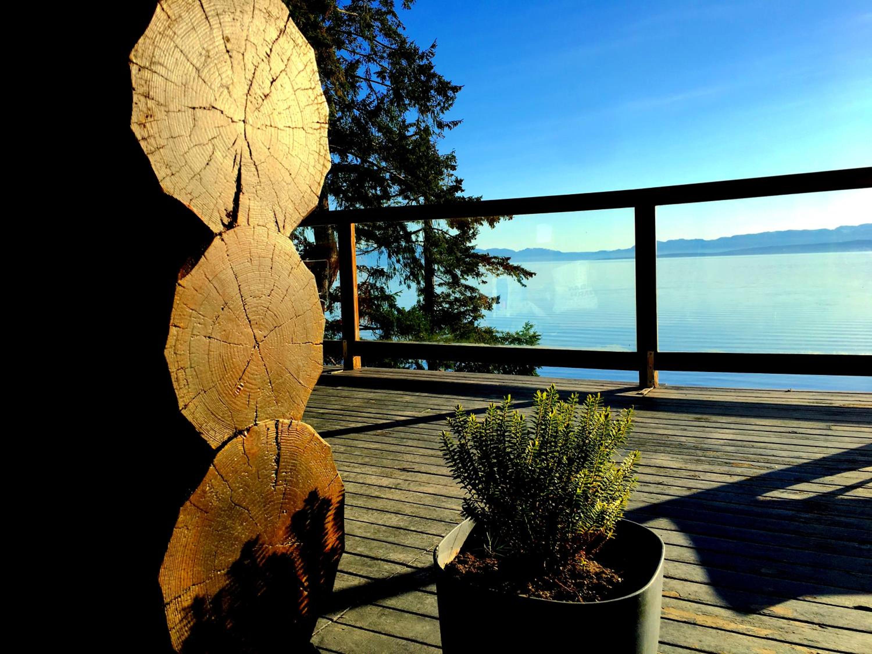 The Beach House Texada - Gillies Bay Favourite Cabin