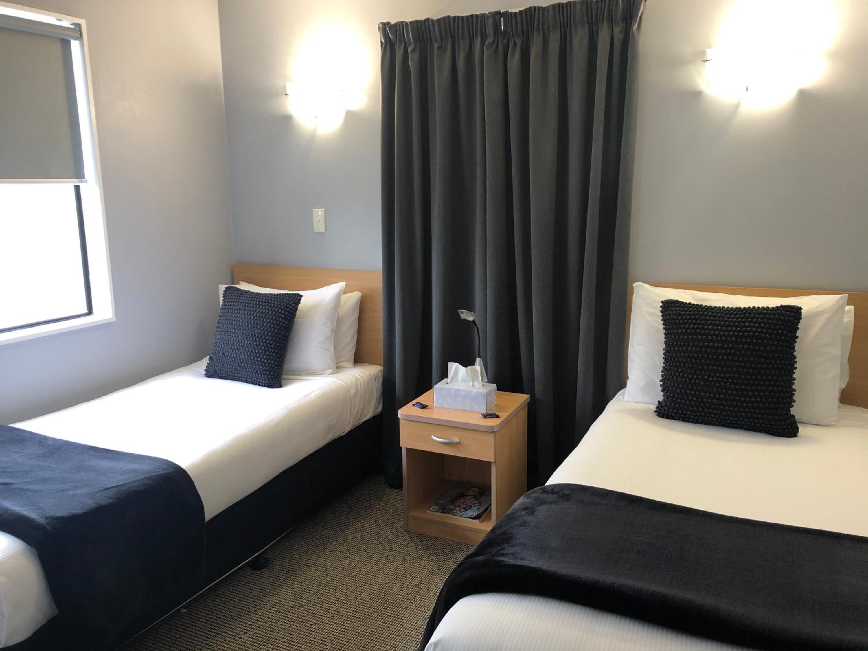 Hacienda Motor Lodge