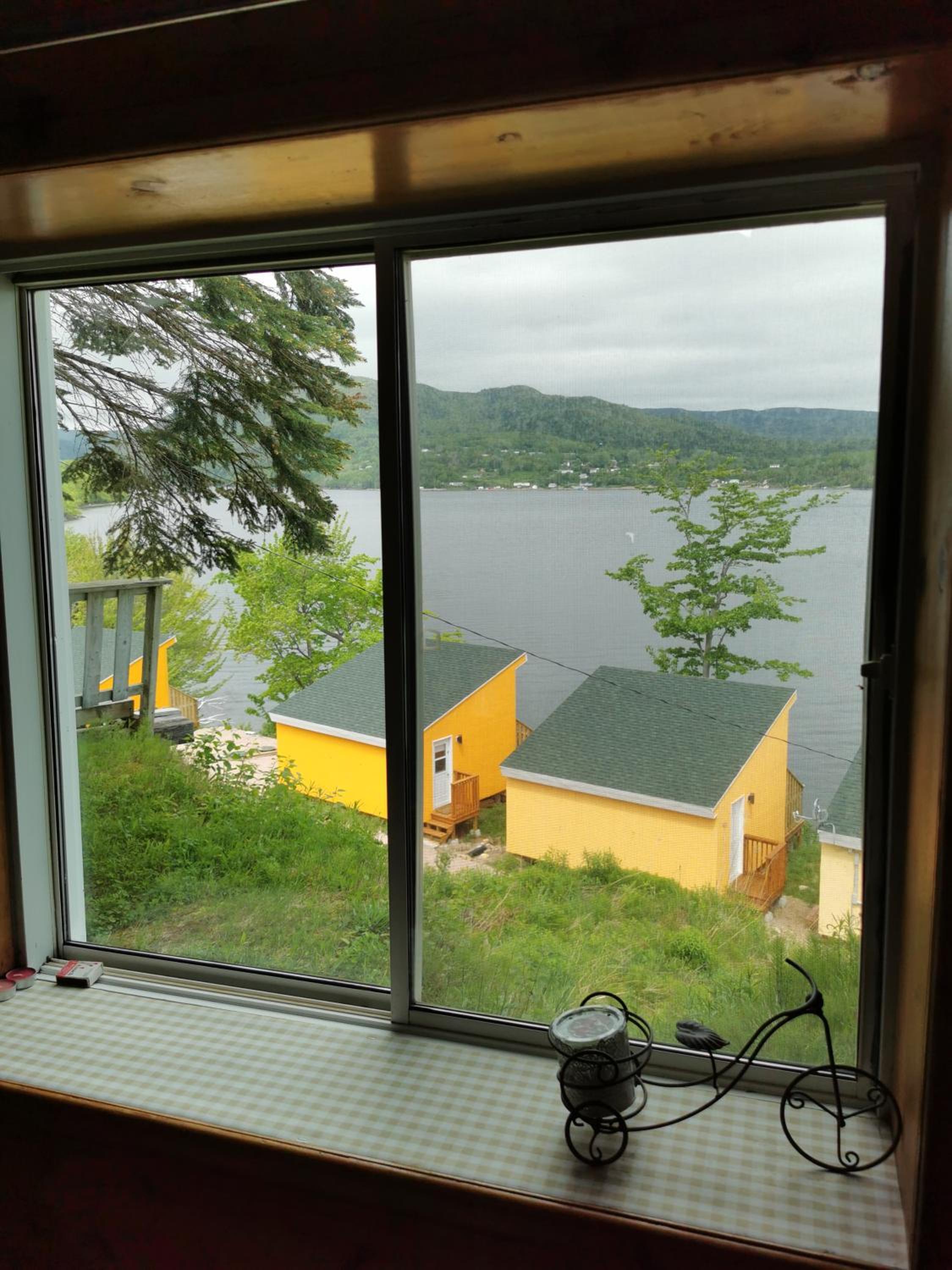 Knotty Pine Cottages, Suites & Motel Rooms