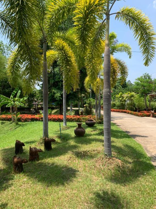 Baan Chai Thung Resort