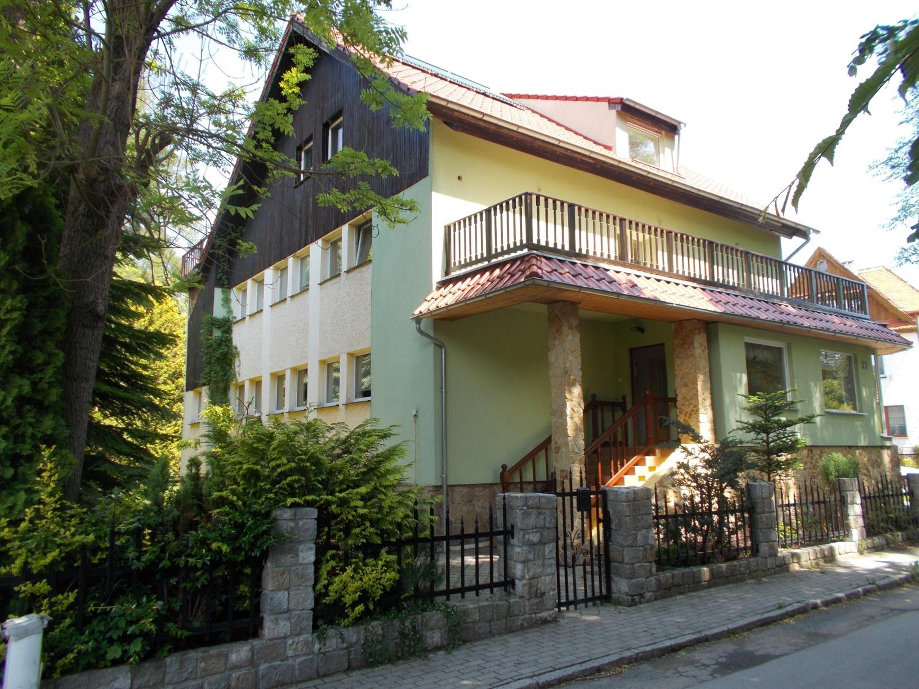 Photo 48