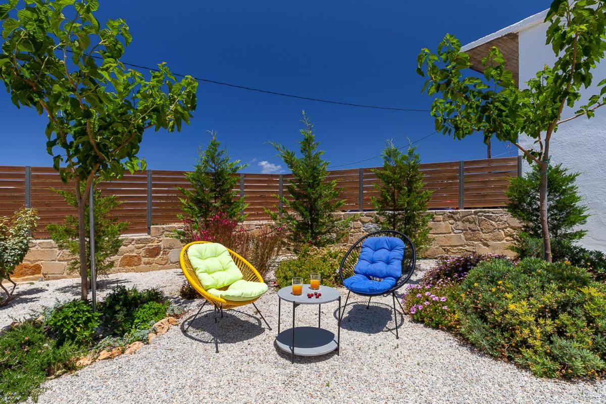 Trialonia Luxury Villa photo 2