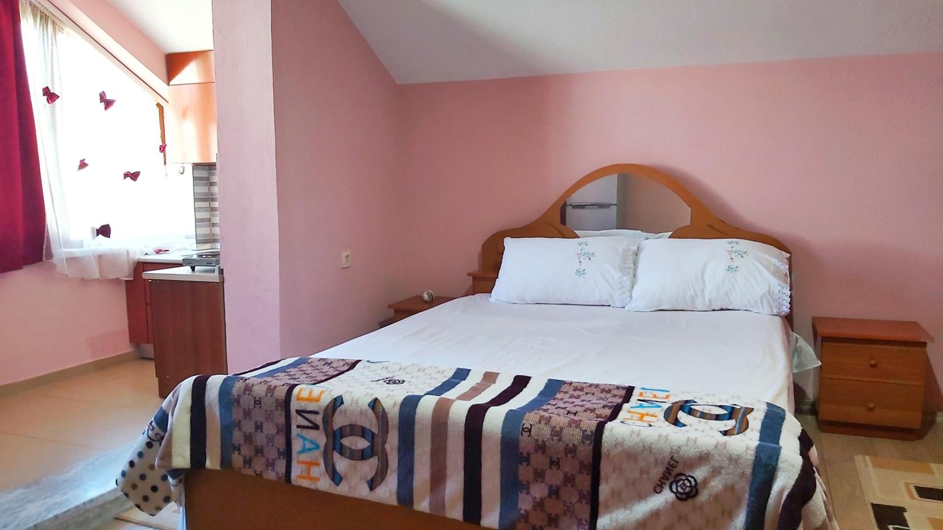 Guest House Pogradeci Lake Walk