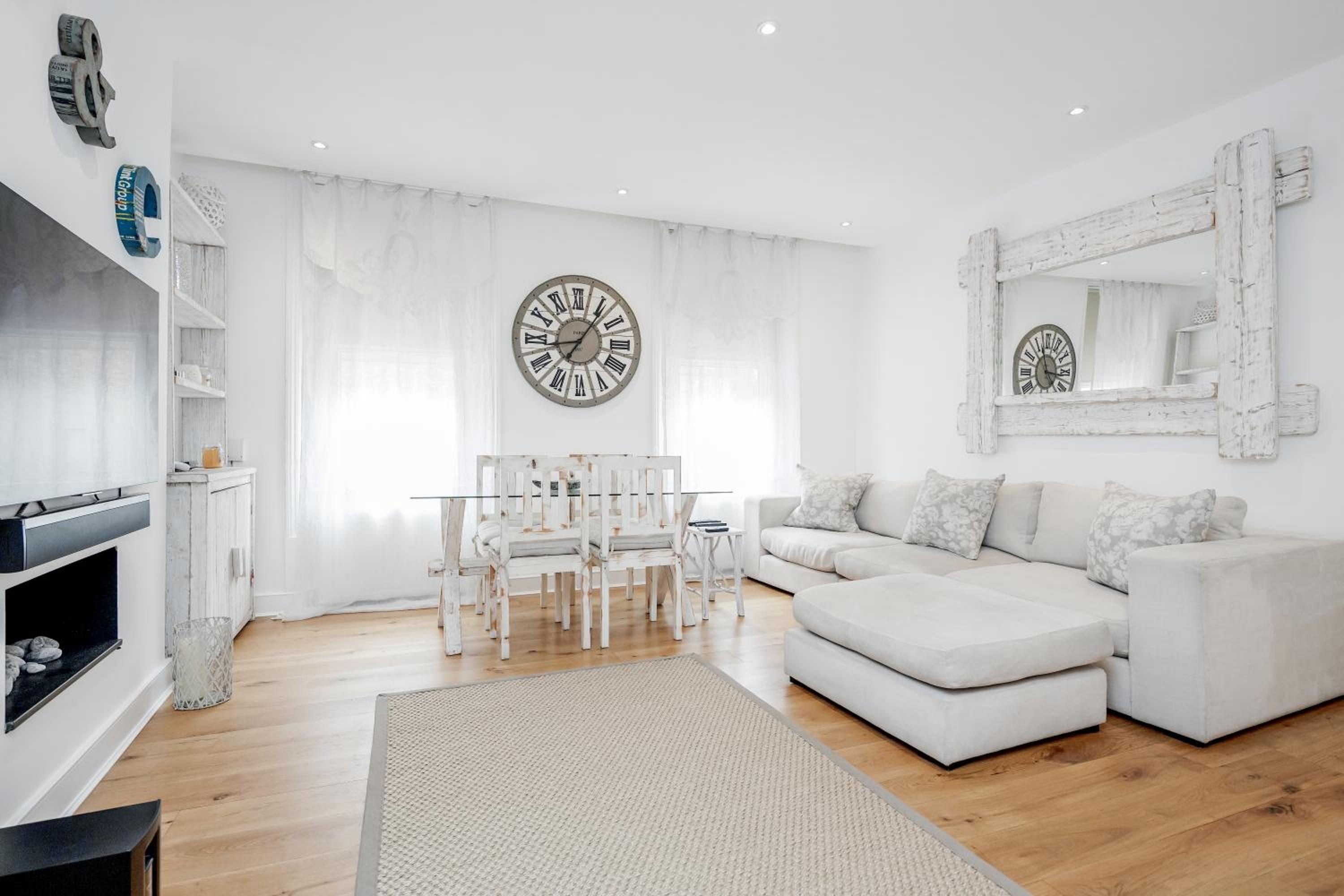The white home near Kensington high st
