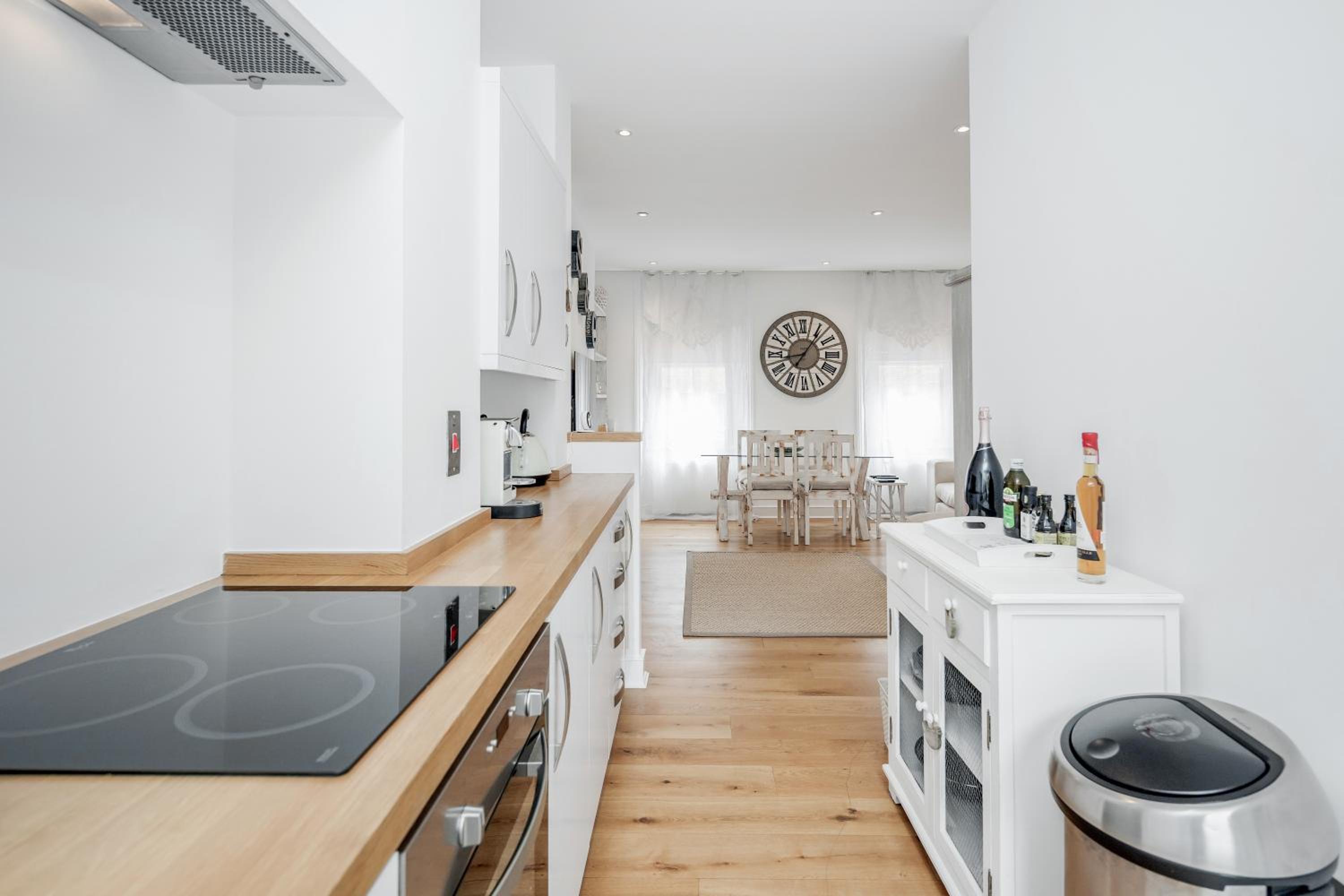 The white home near Kensington high st