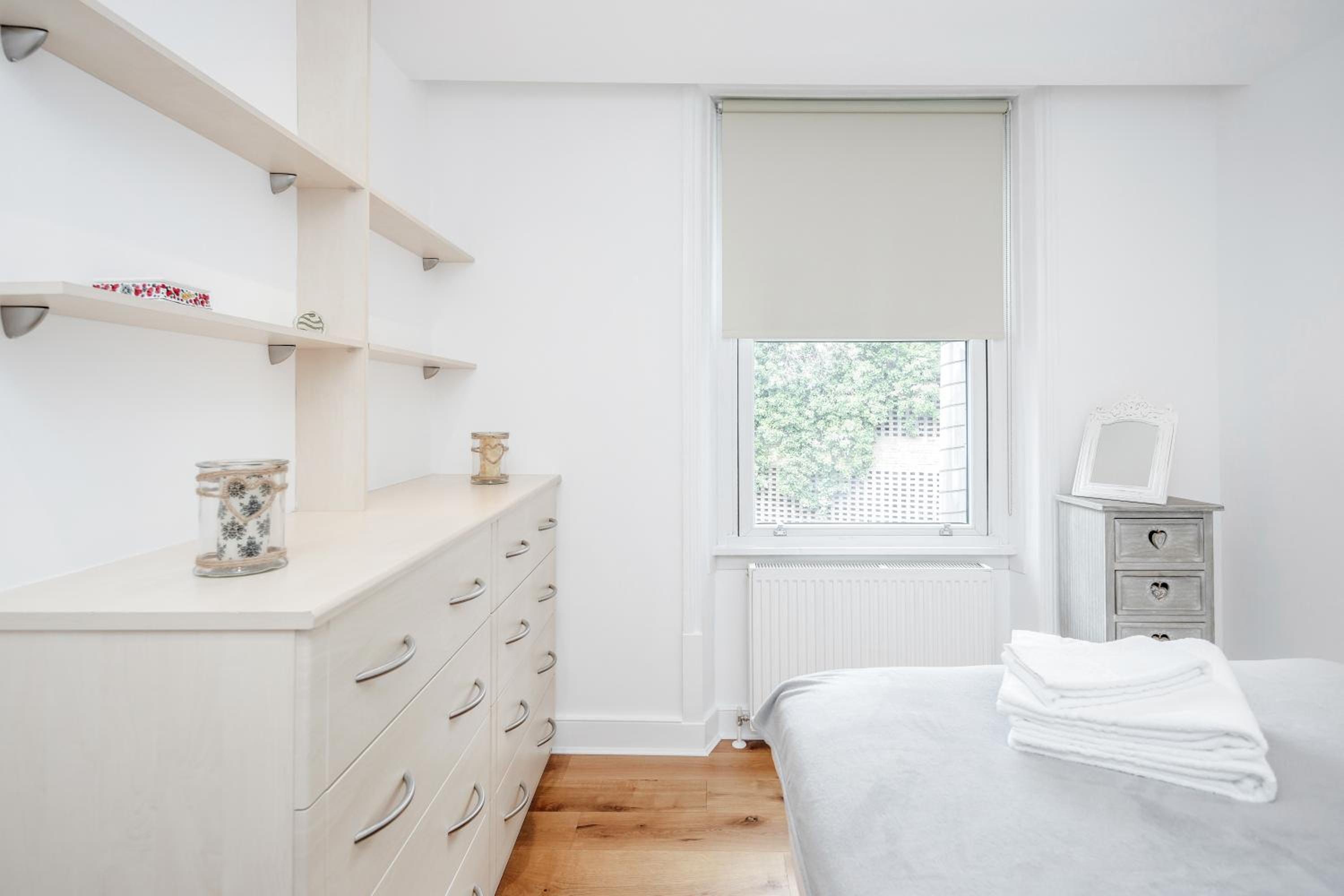 The white home near Kensington high st