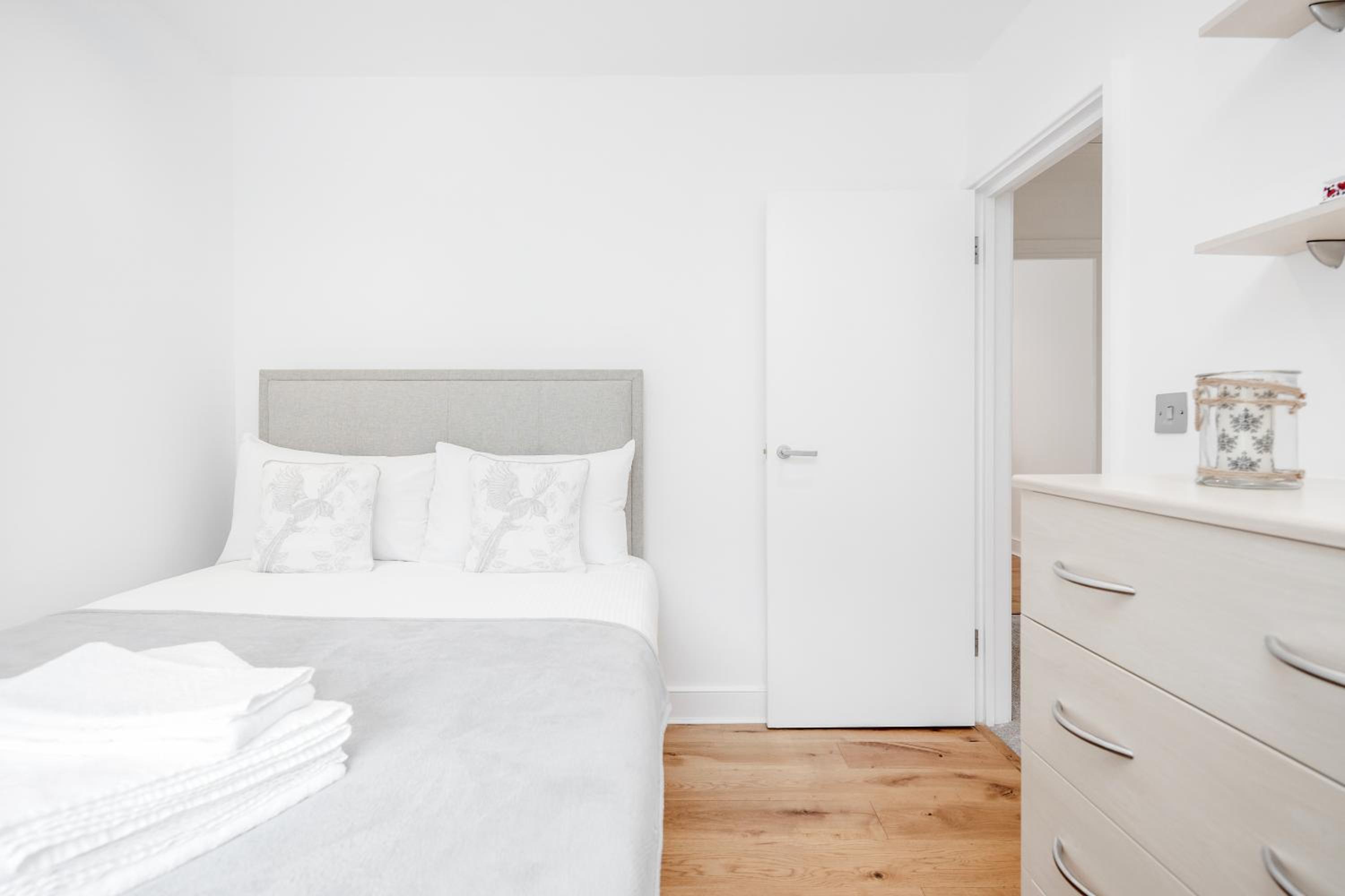 The white home near Kensington high st