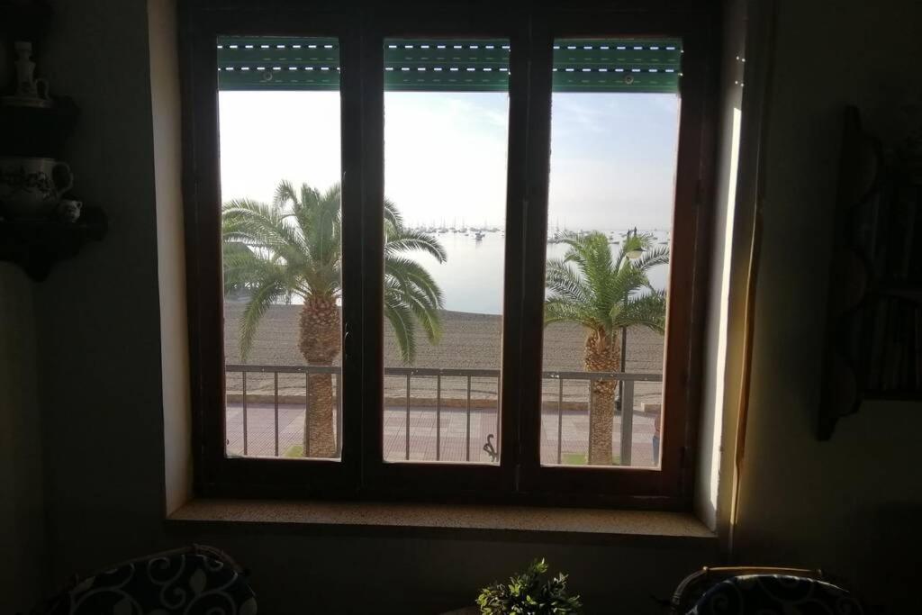Piso en primera línea con wifi y vistas al mar view 3