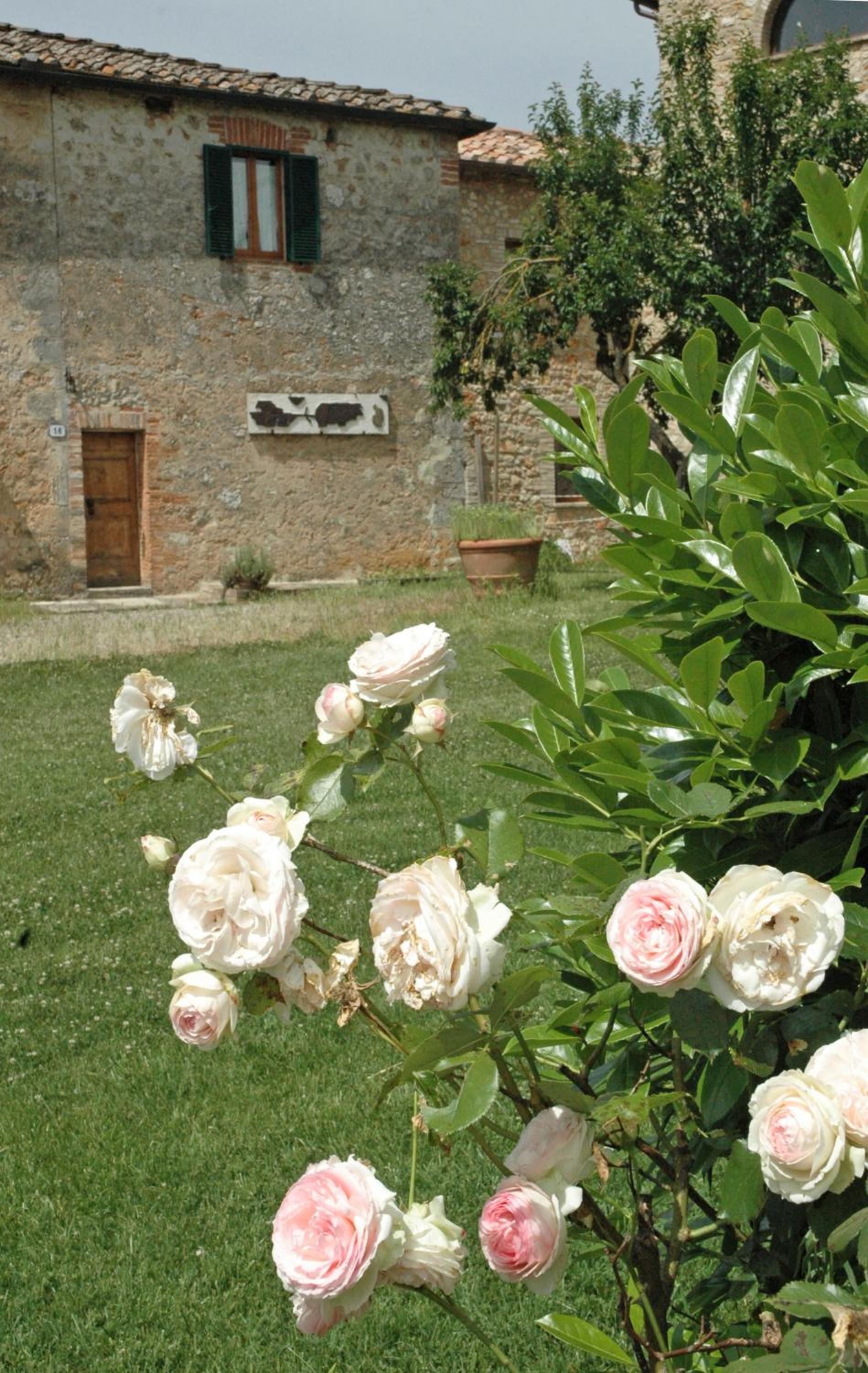 S.M. L'ARCO view 2