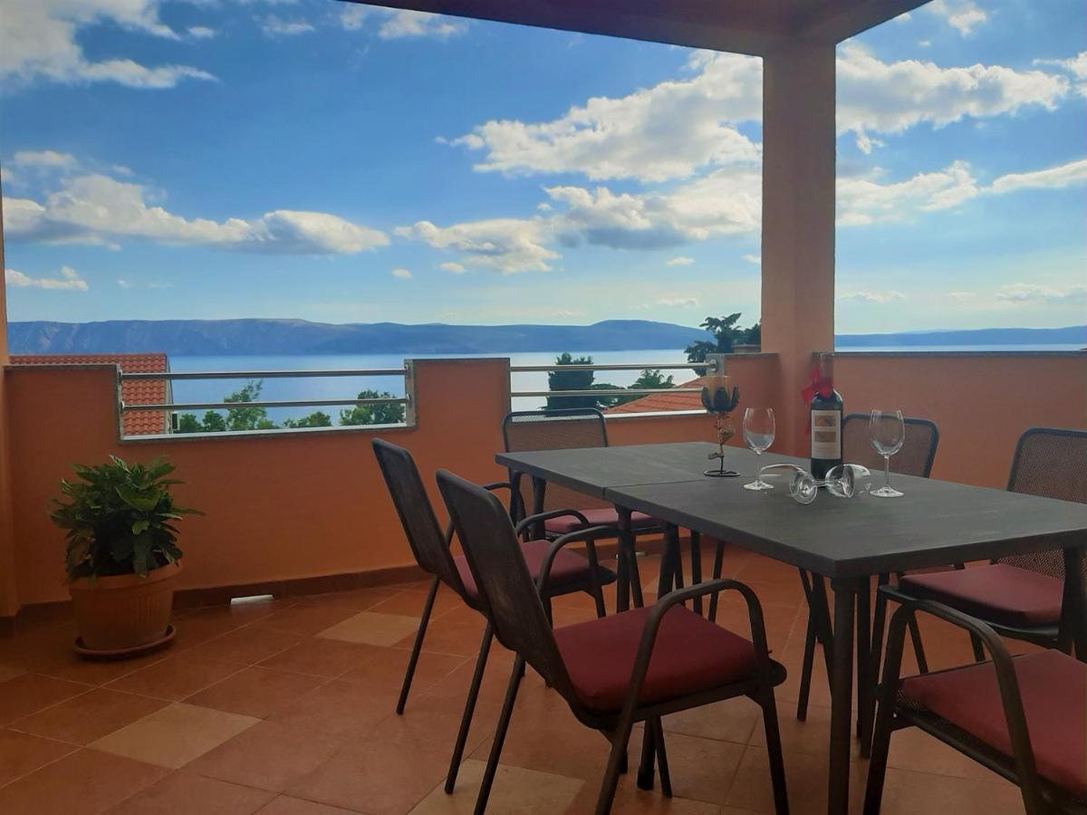 Cozy apartments with sea view view 2
