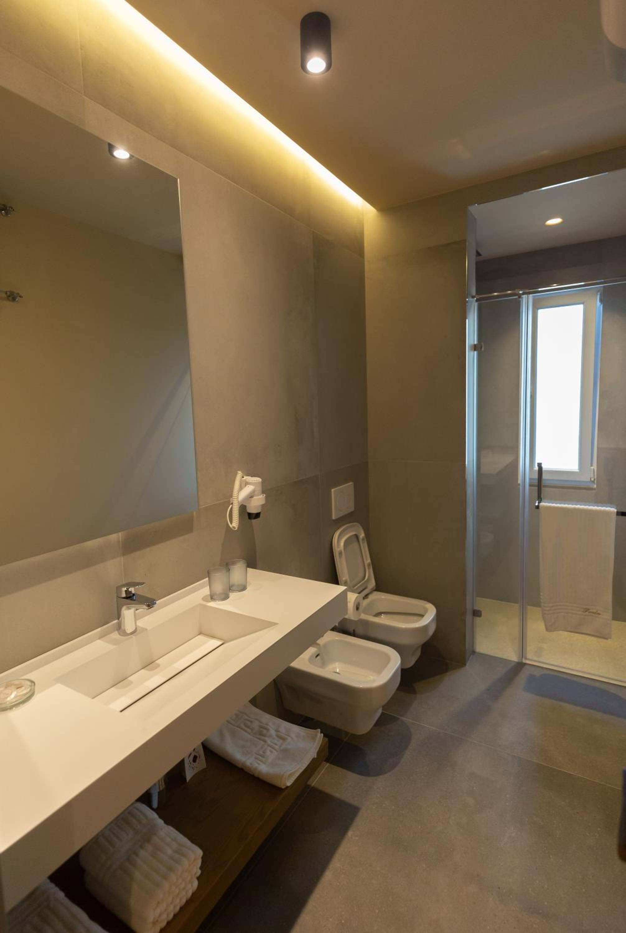 Porta Apartament