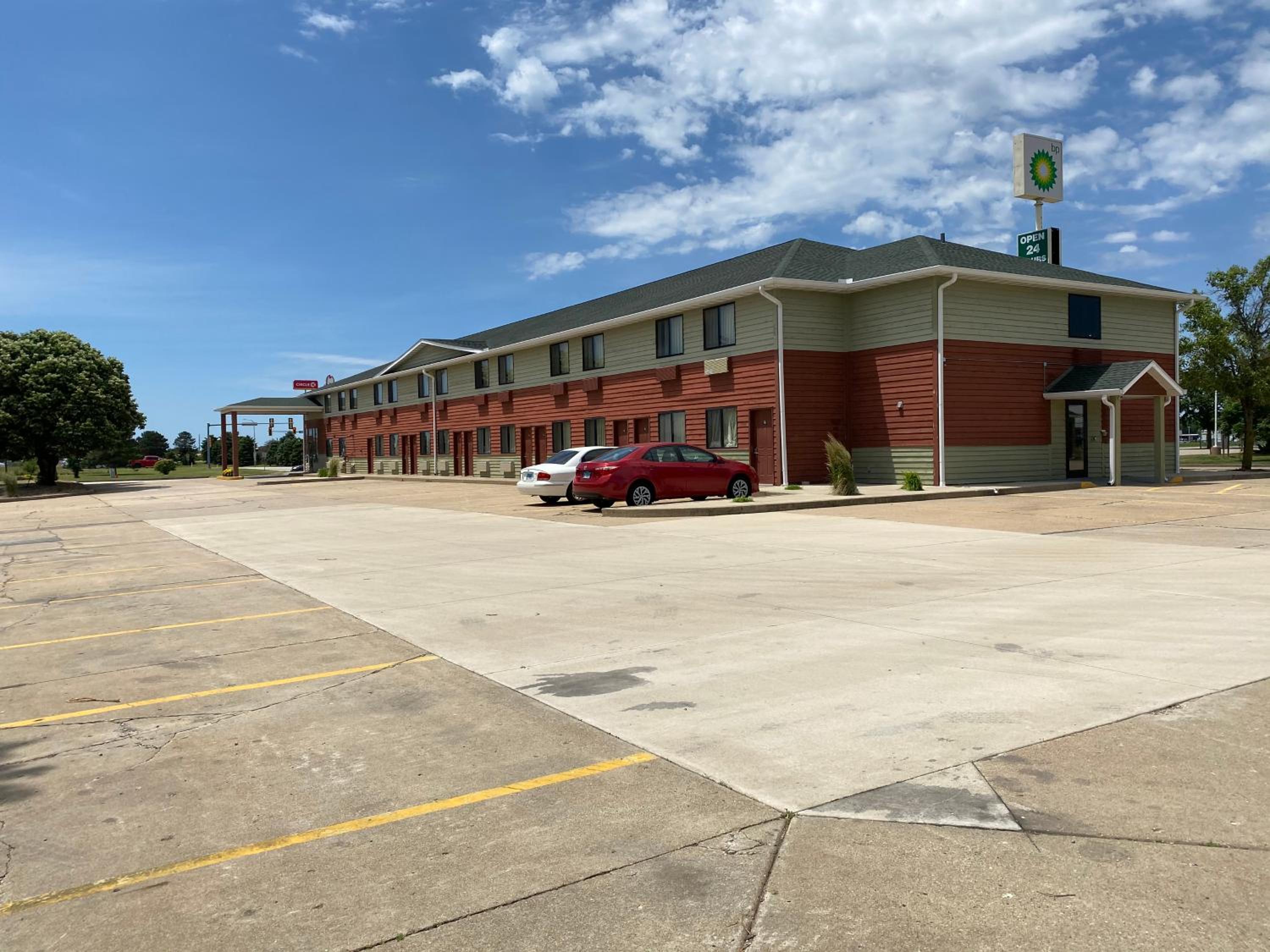 Days Inn by Wyndham Morton view 3