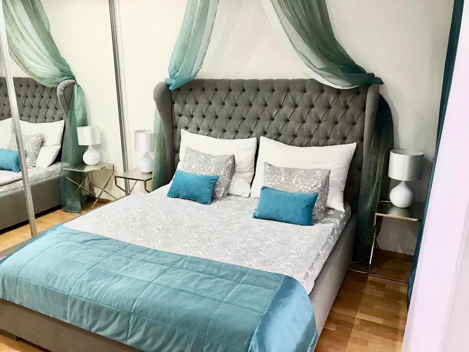 Spacious 130 m2 Apartment Near Center 2 Free Parking