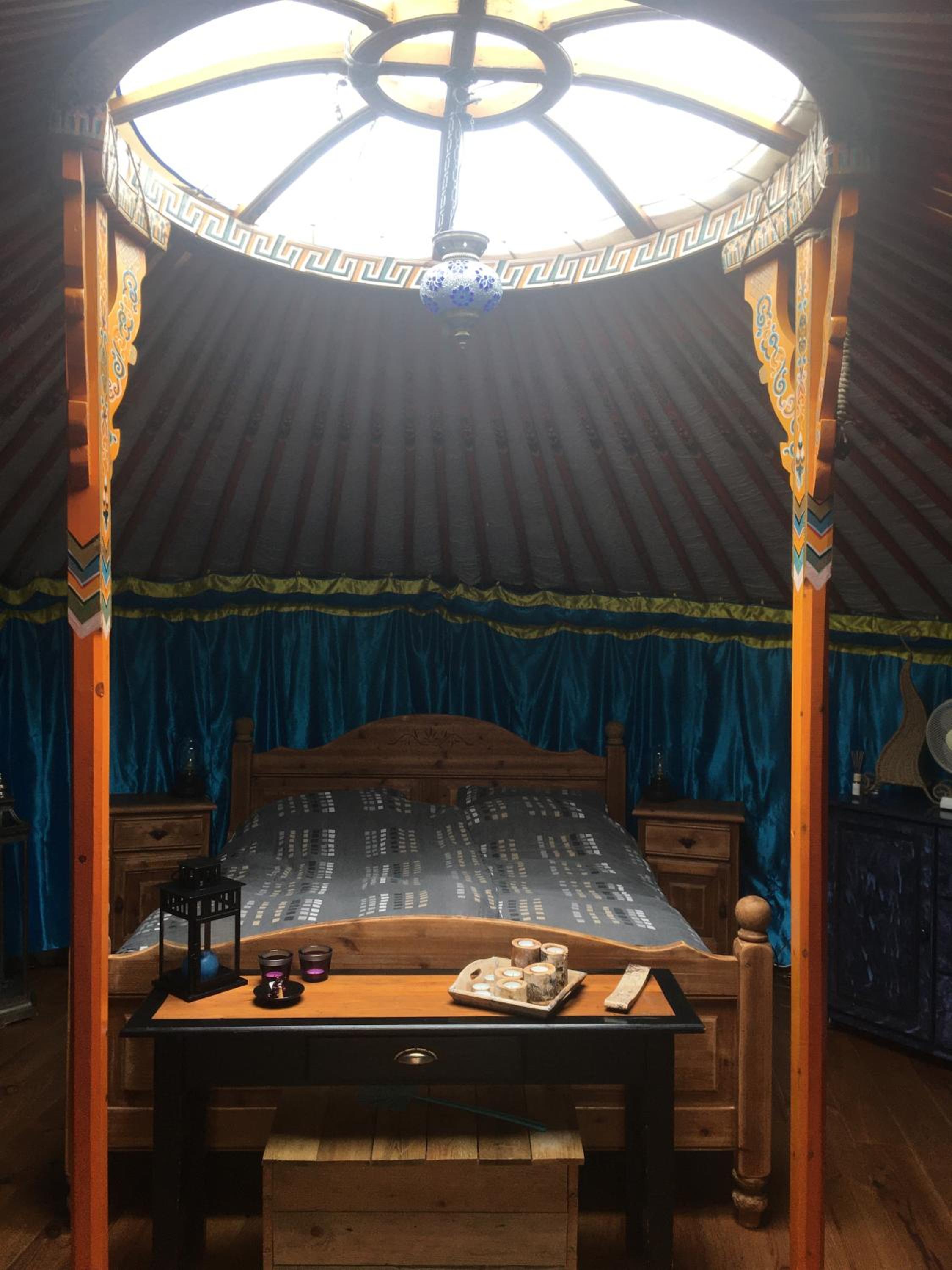 Iloons yurt view 3