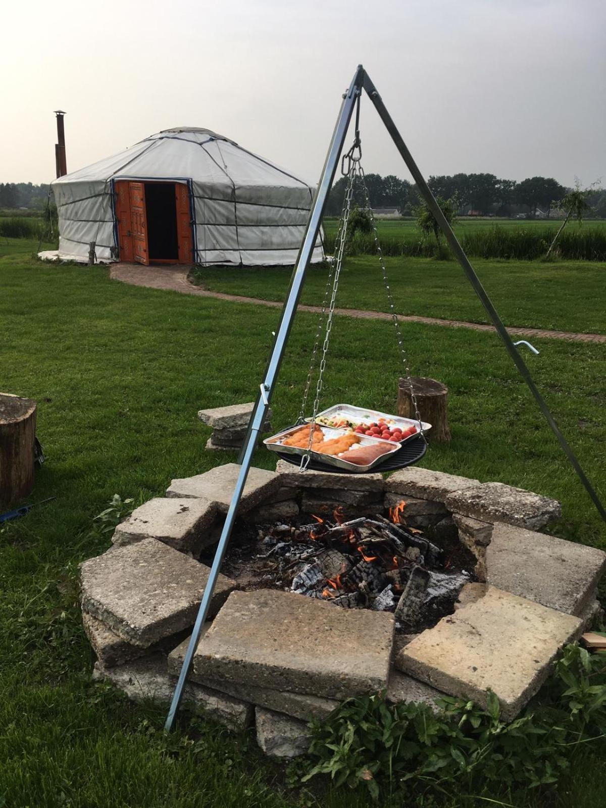 Iloons yurt view 5