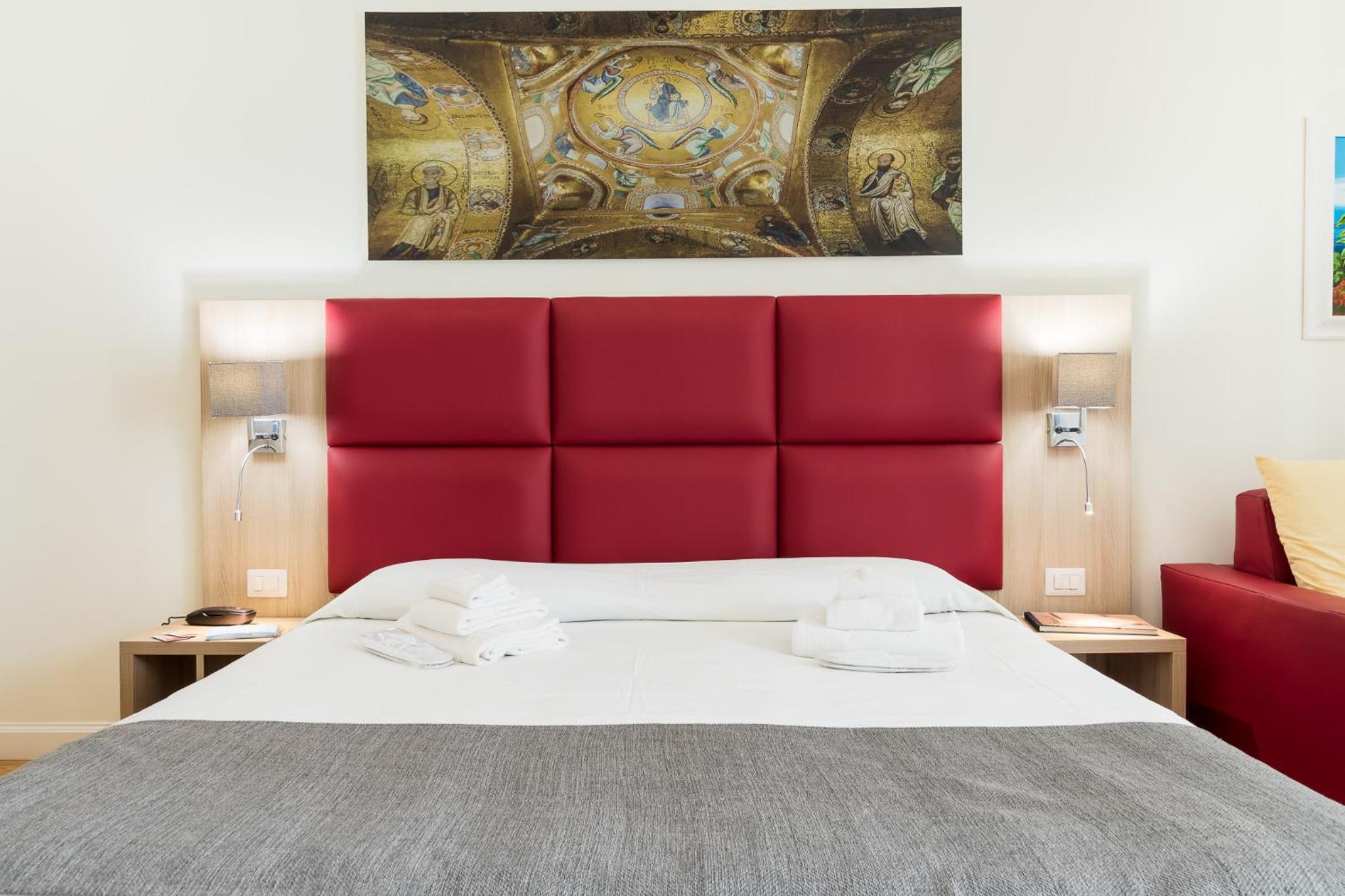 Belmonte102 Exclusive Suite view 3