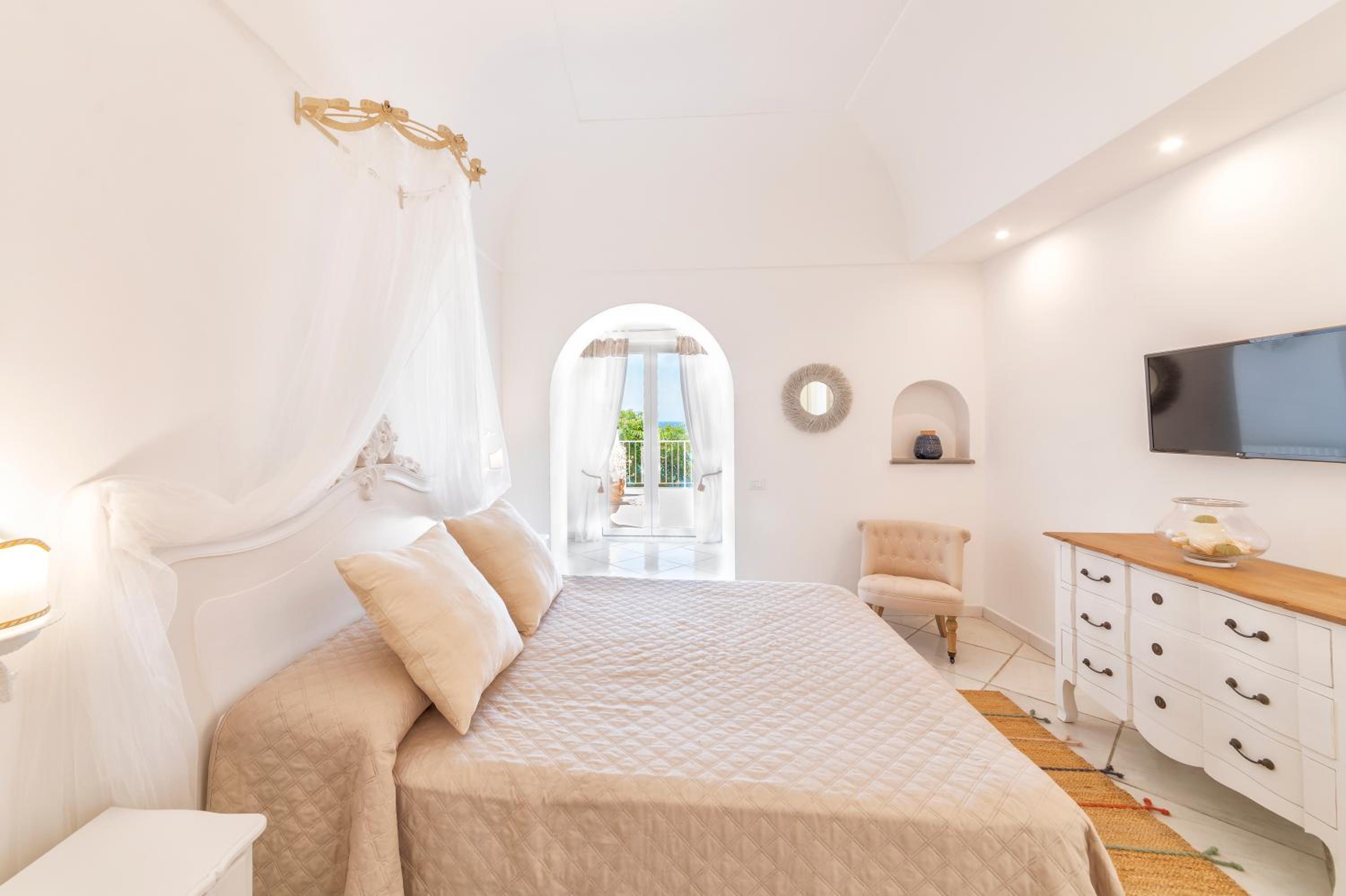 Villa dei Lecci - 7 Luxury villas with private pool or jacuzzi