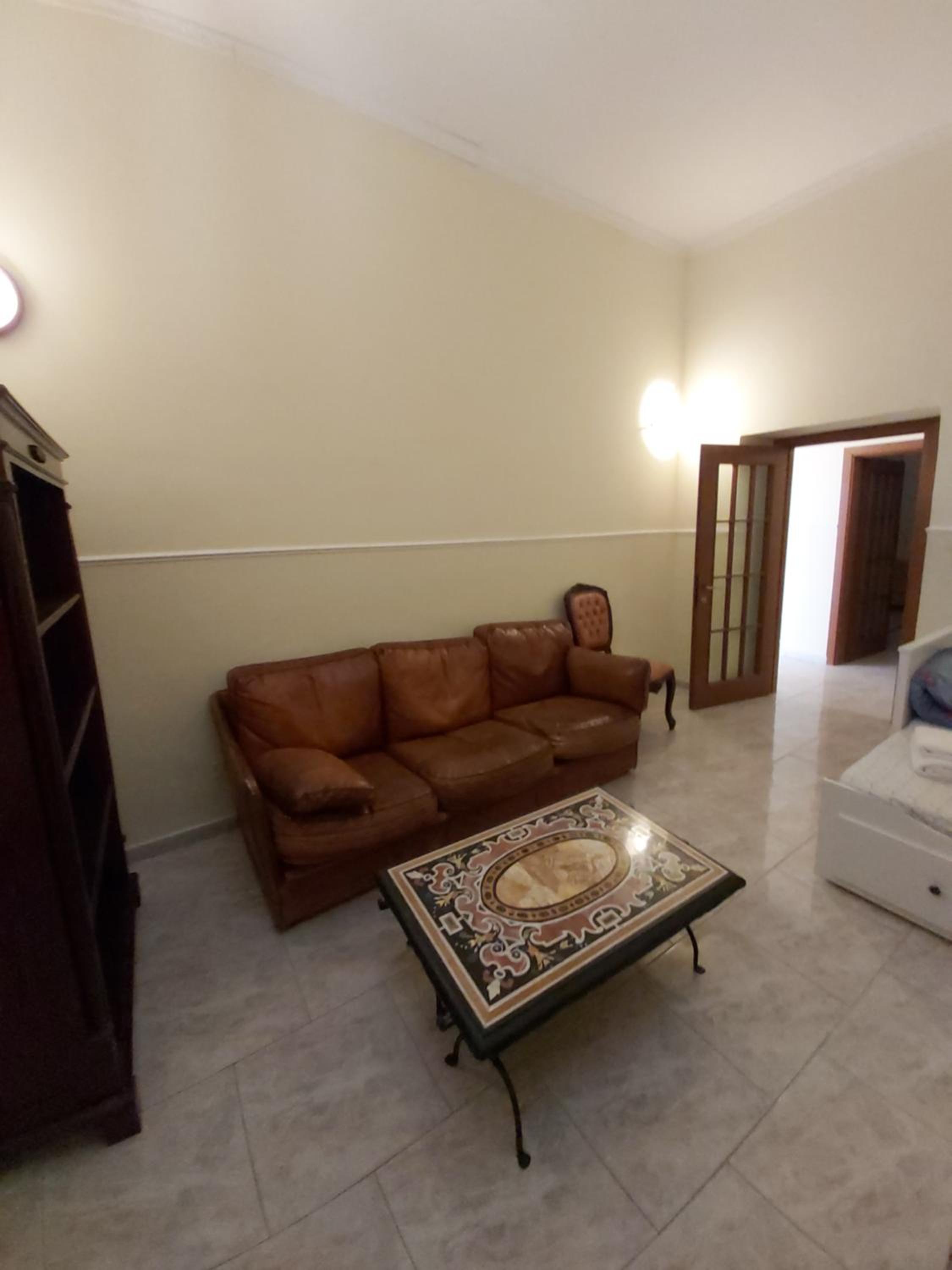 WHOLE HOLIDAY HOME APARTMENT FANTASTIC CIVITAVECCHIA da Pamino & Priscilla con due Camere letto!