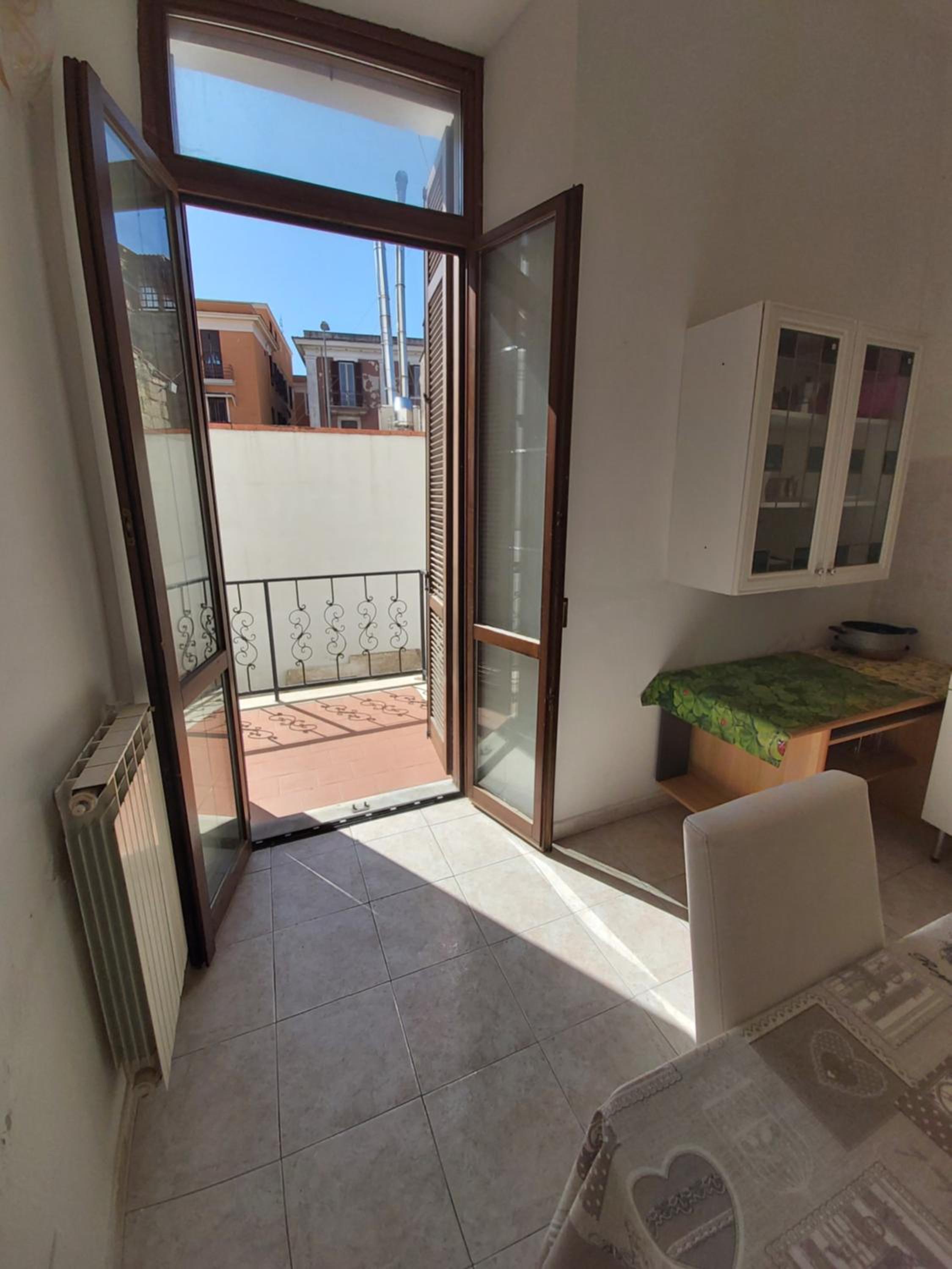 WHOLE HOLIDAY HOME APARTMENT FANTASTIC CIVITAVECCHIA da Pamino & Priscilla con due Camere letto!