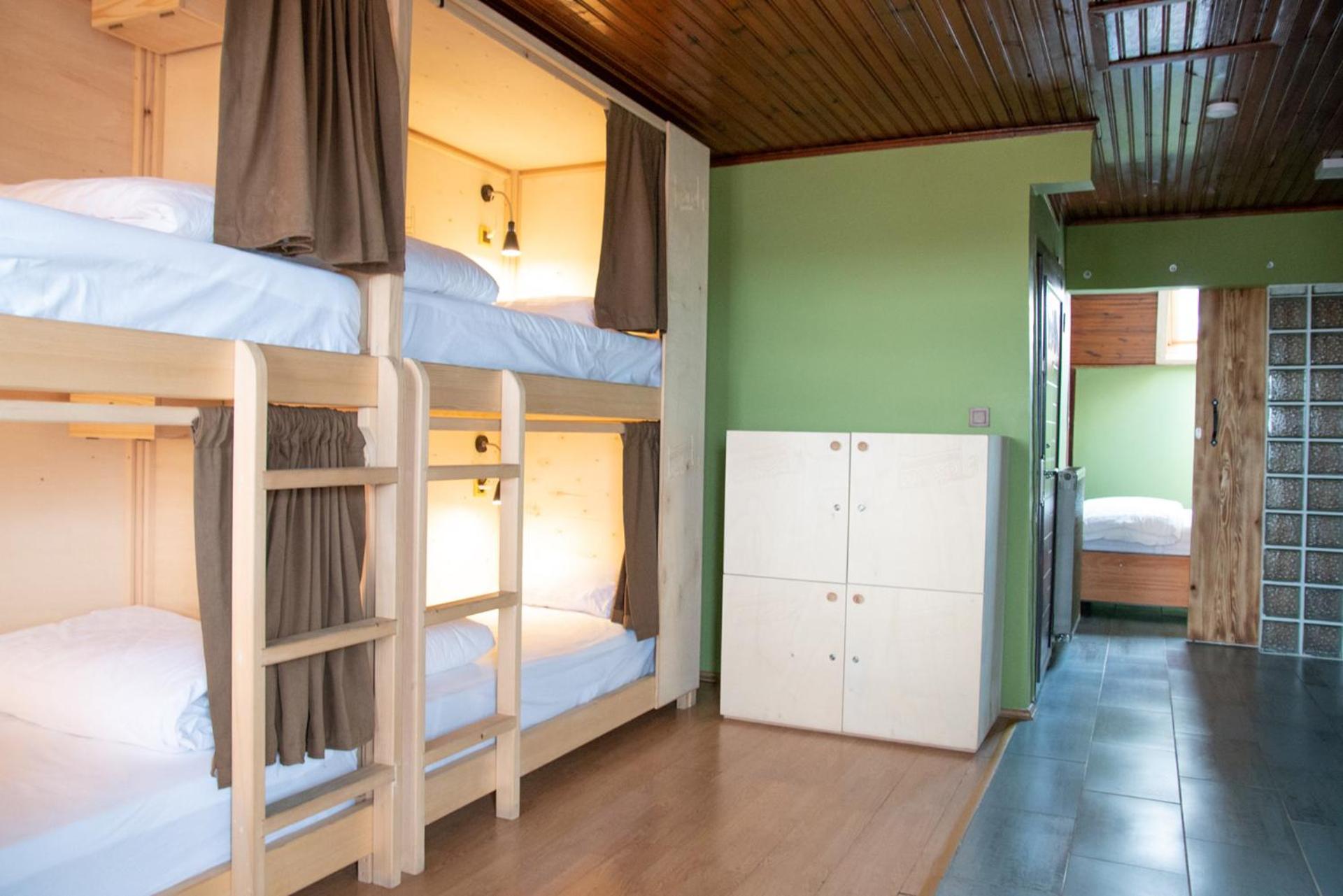 YOLO Hostel