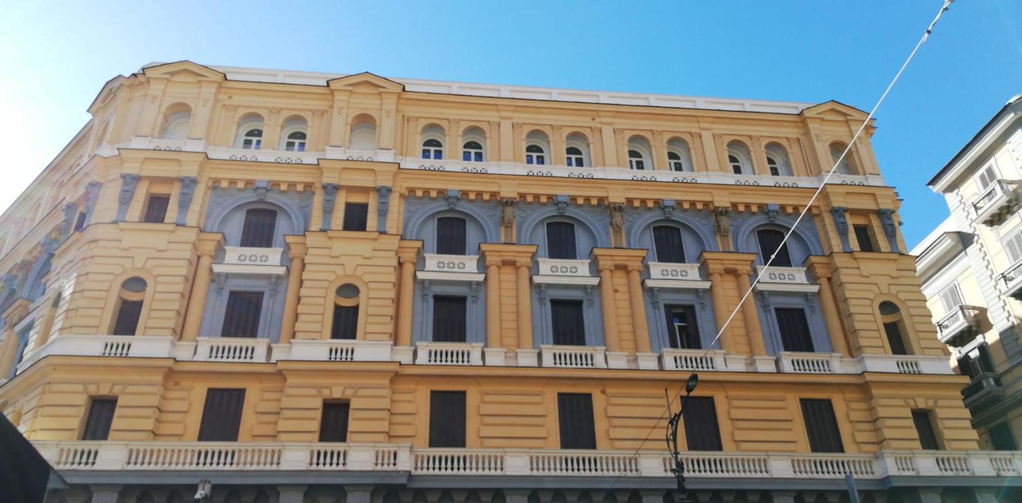 Napoli Mariana Luxury