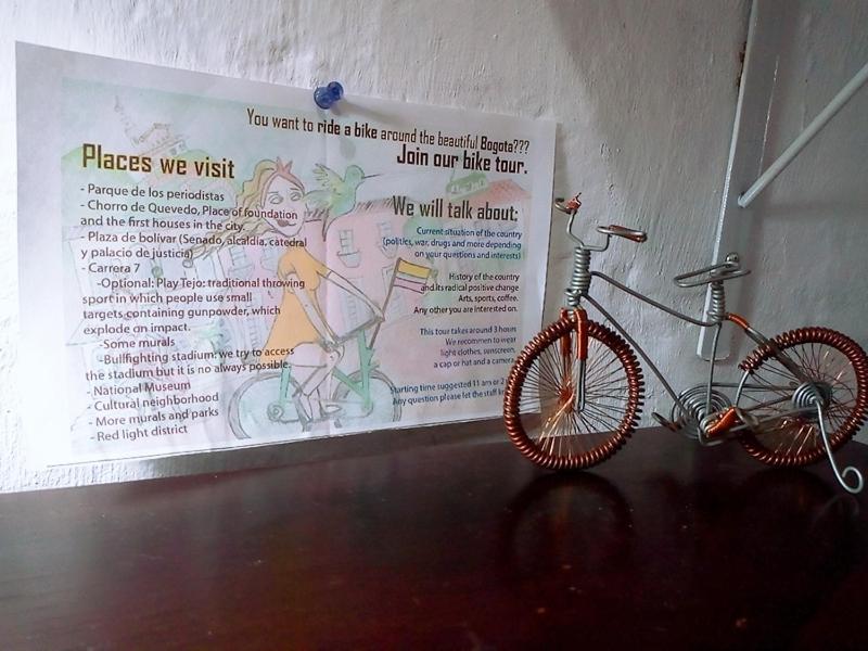 Hostal Gastro Bar Casa Colibrí