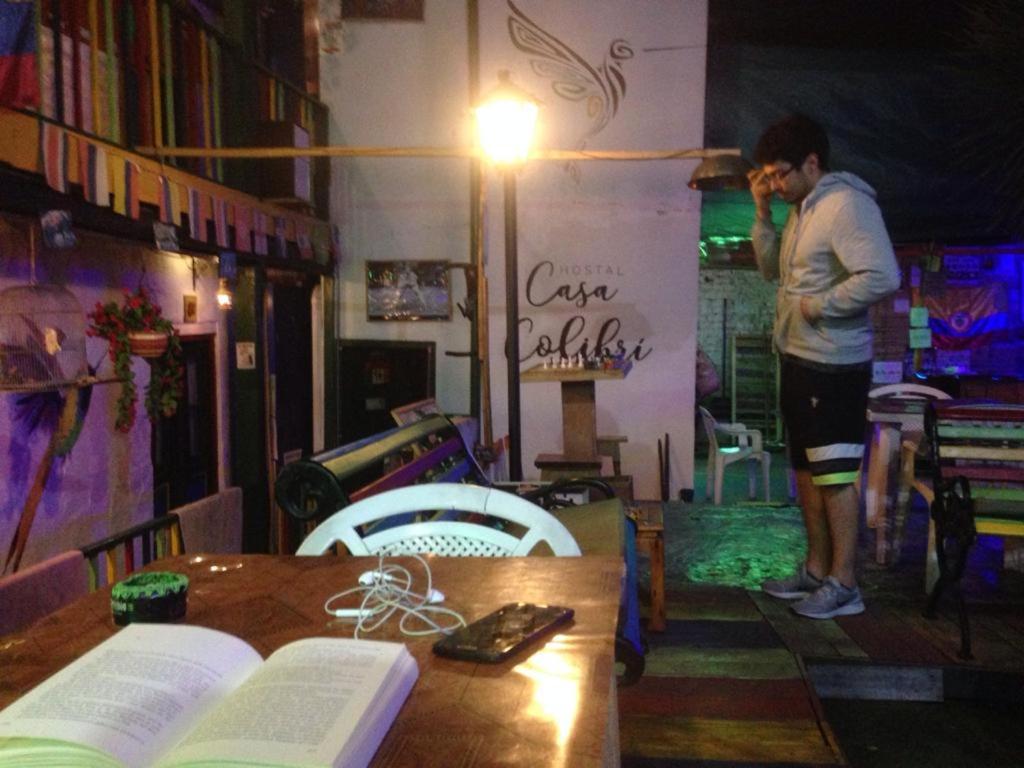 Hostal Gastro Bar Casa Colibrí