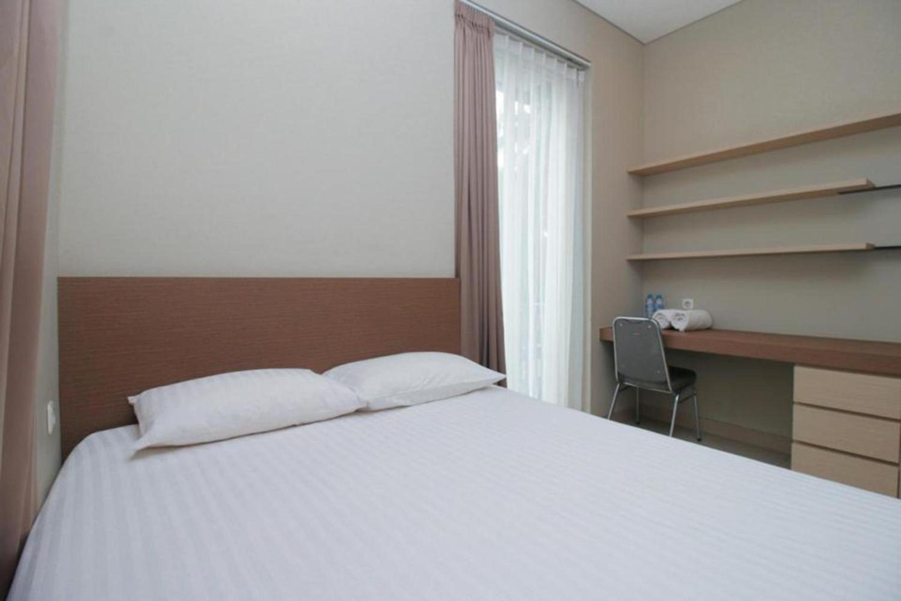 Home 899 Patal Senayan
