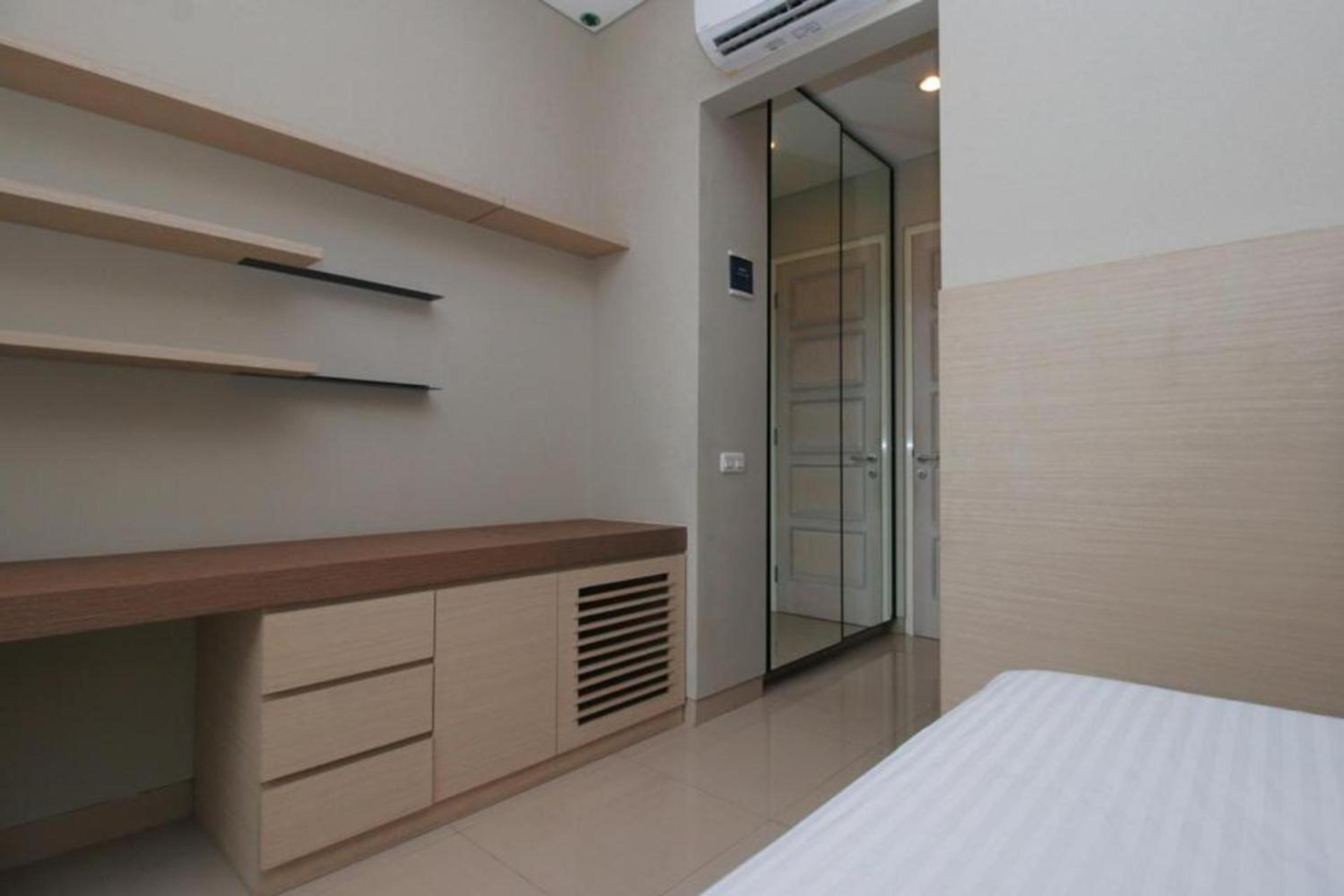 Home 899 Patal Senayan