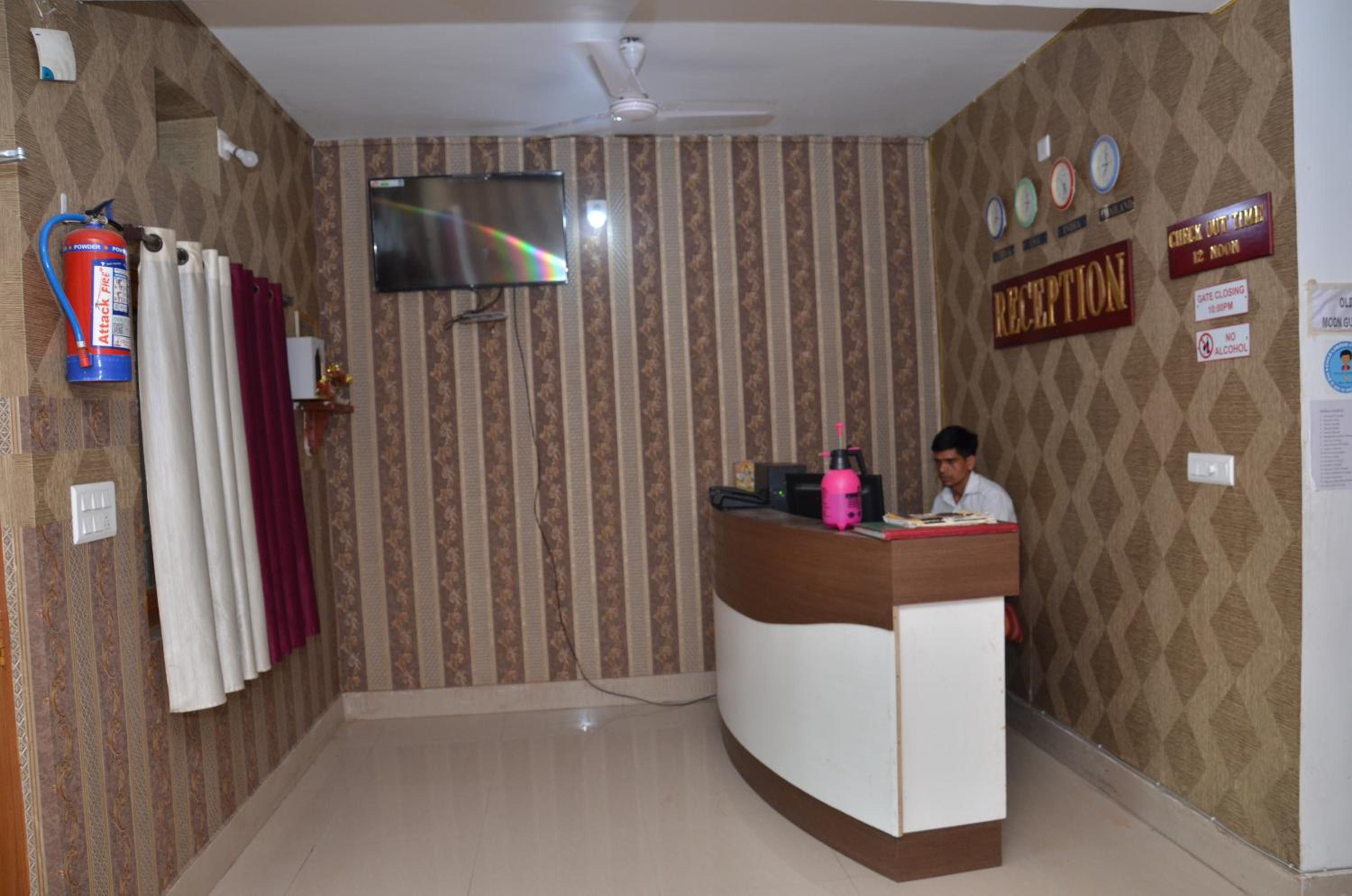 Satiya Guest House