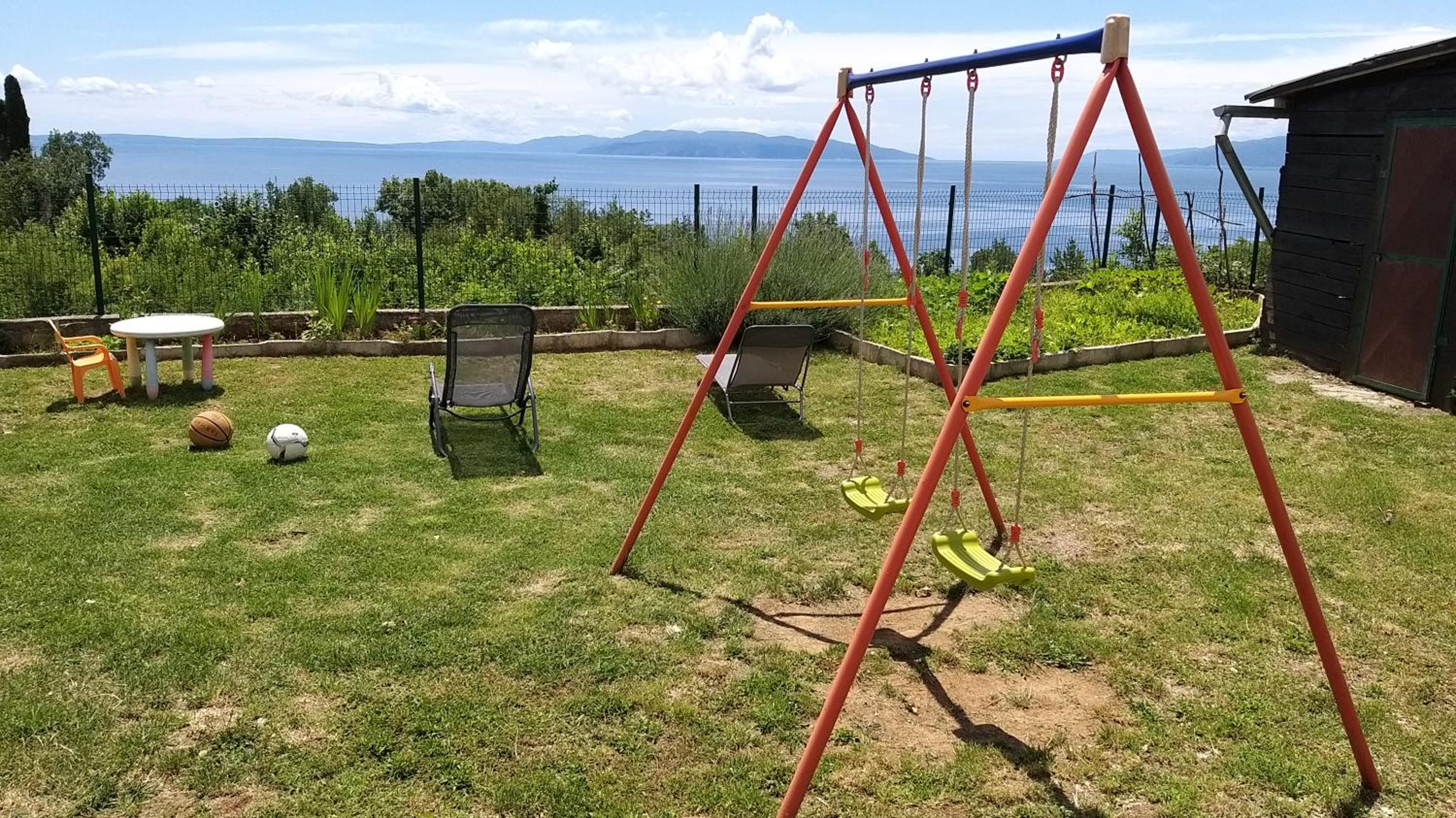Apartments Turan
