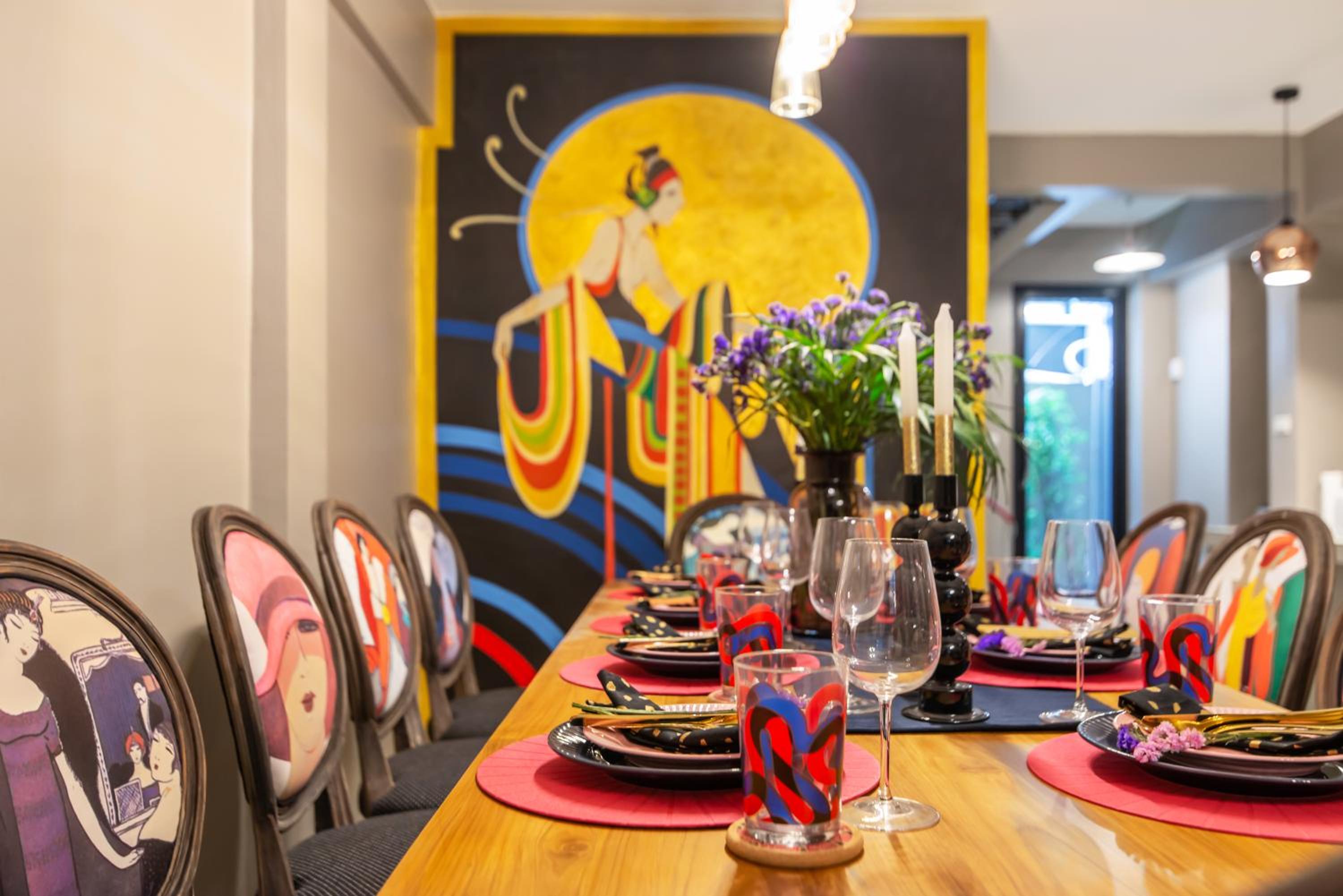dining