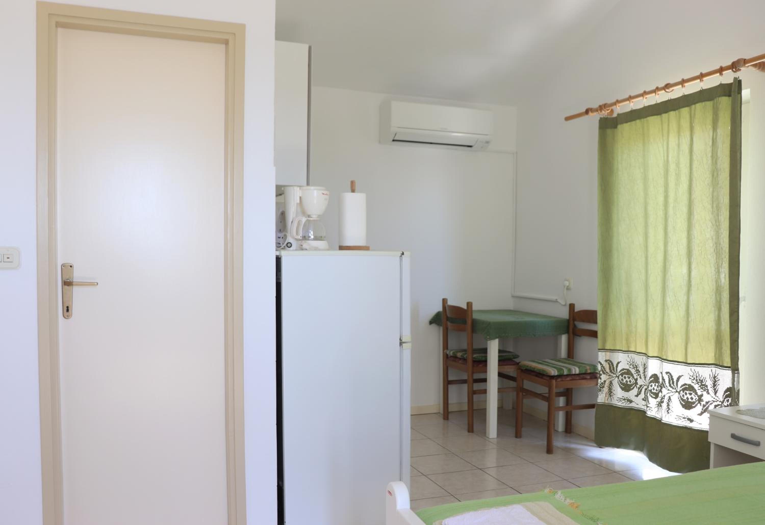 Apartments Frane