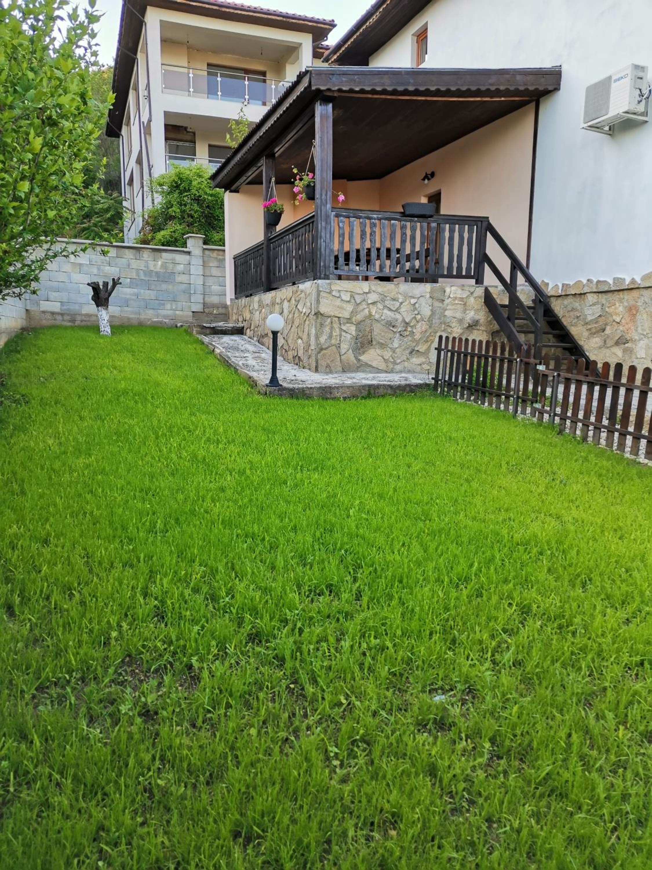 Villa Holly