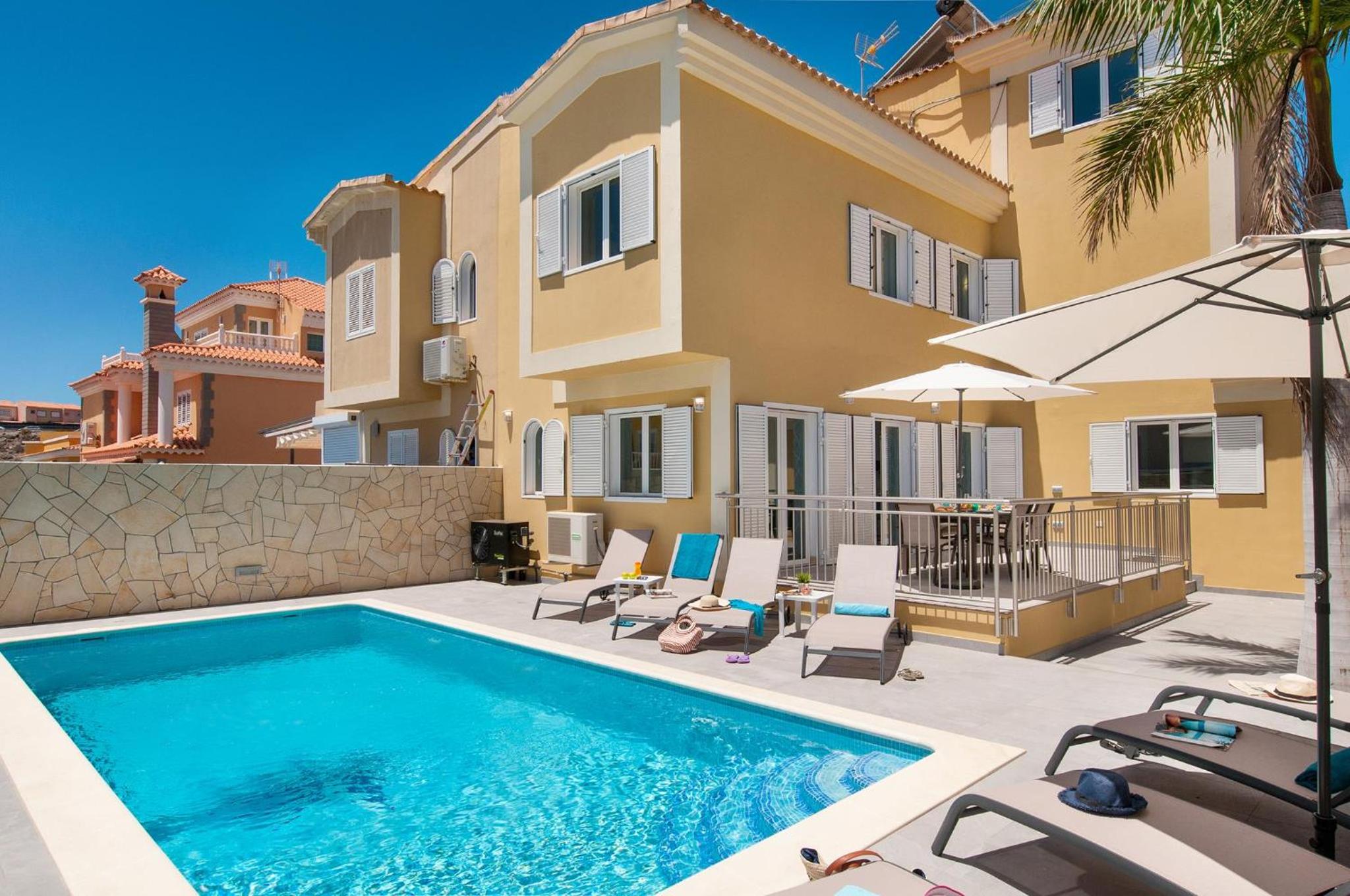 Curie with Pool by VillaGranCanaria photo 1