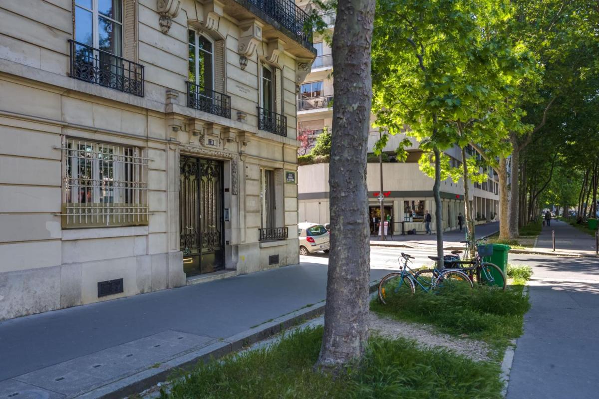 GuestReady - Grand Family Home near The Eiffel Tower