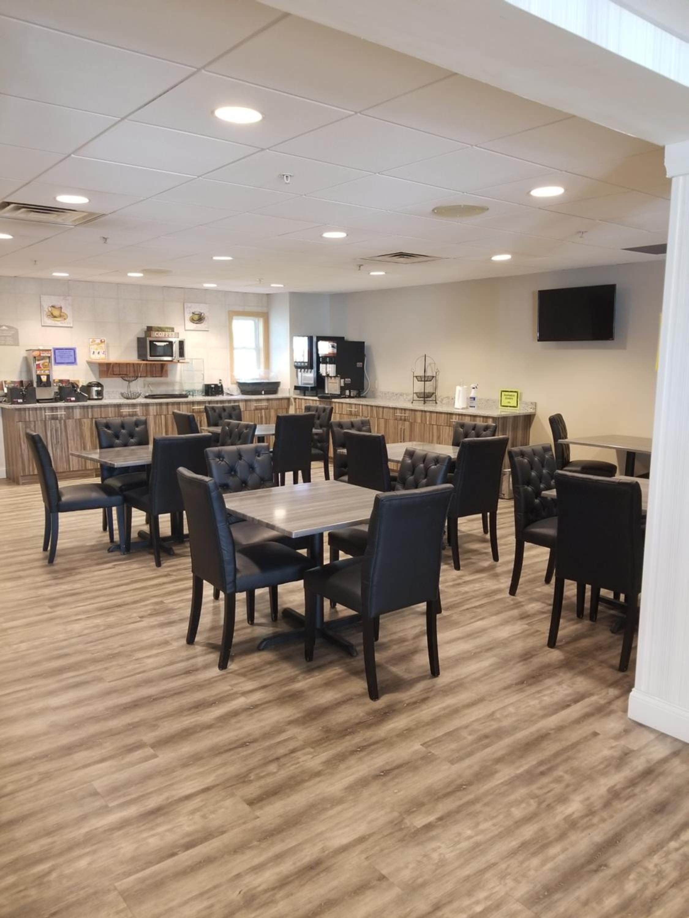 New York City Vacations - York Microtel Inn Suites by Wyndham - Property Image 13