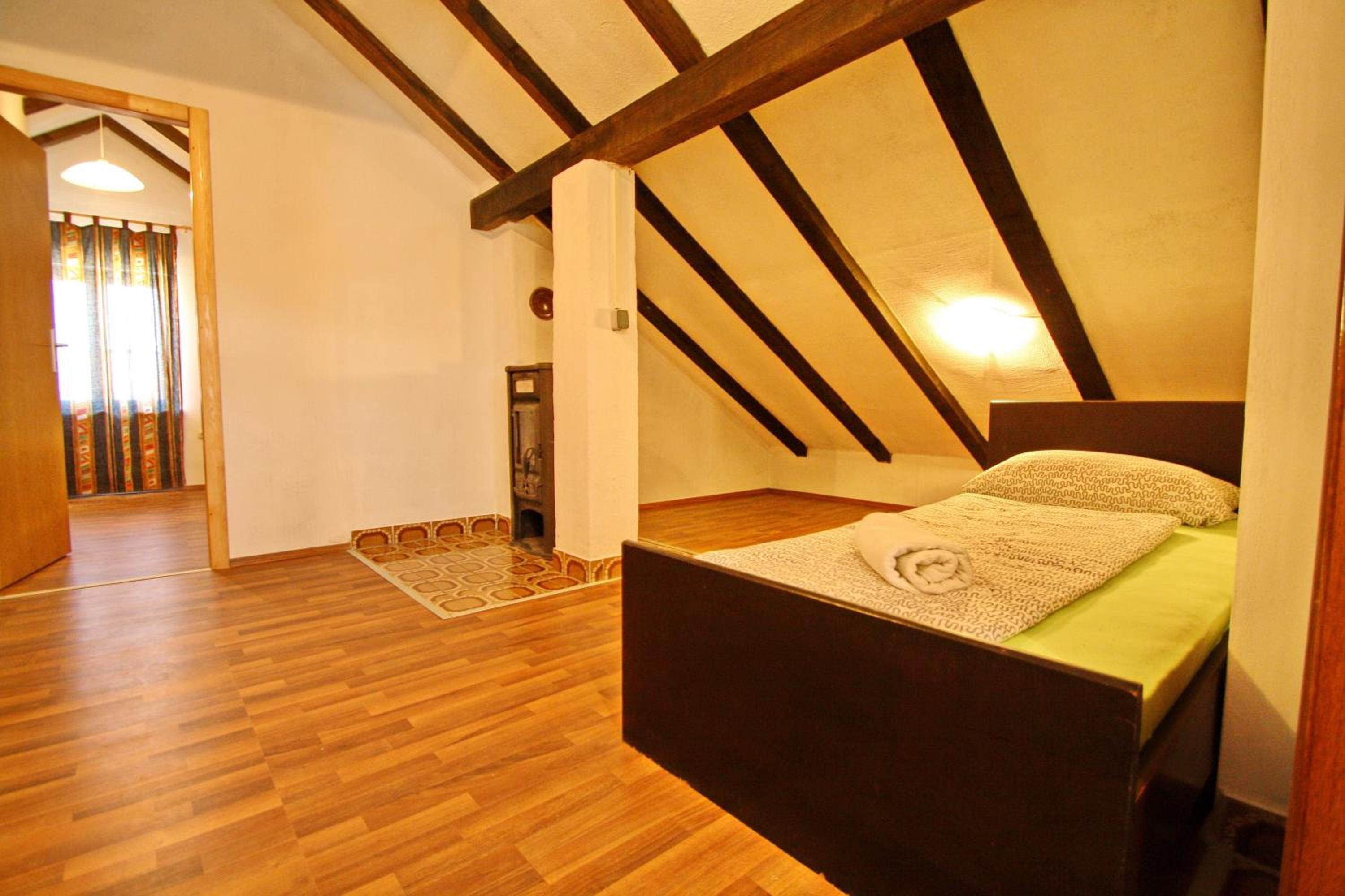 Photo 38