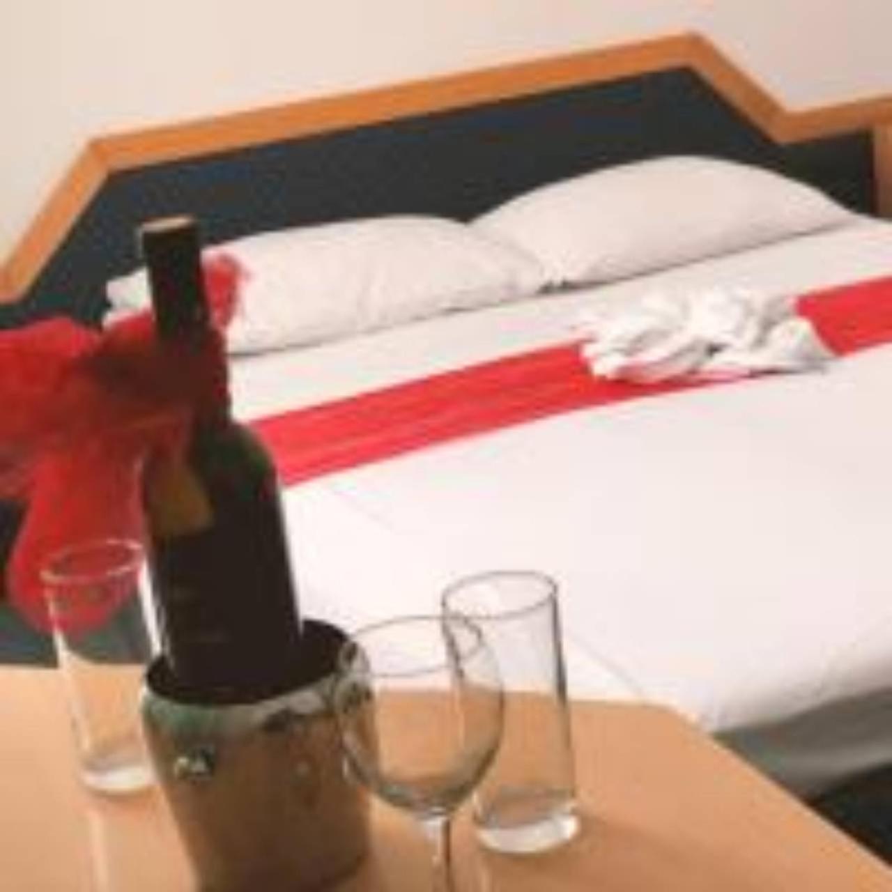 Hotel Imzit Dobrinja