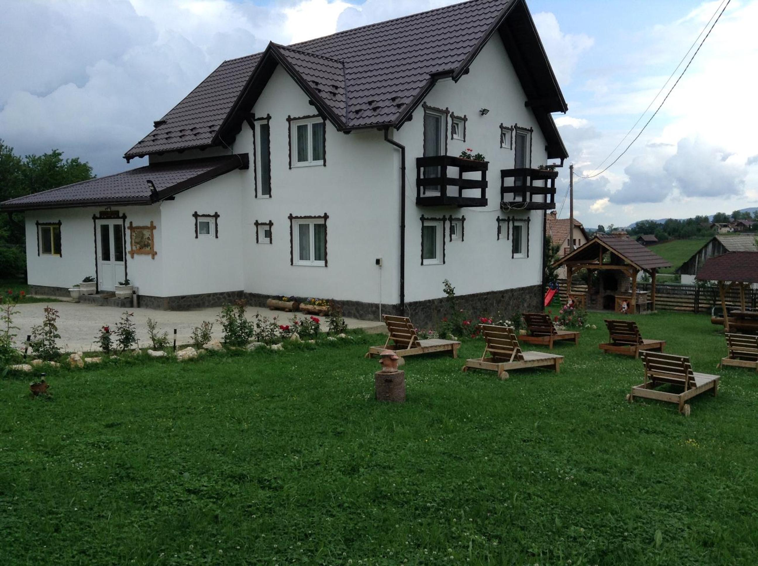Photo 24