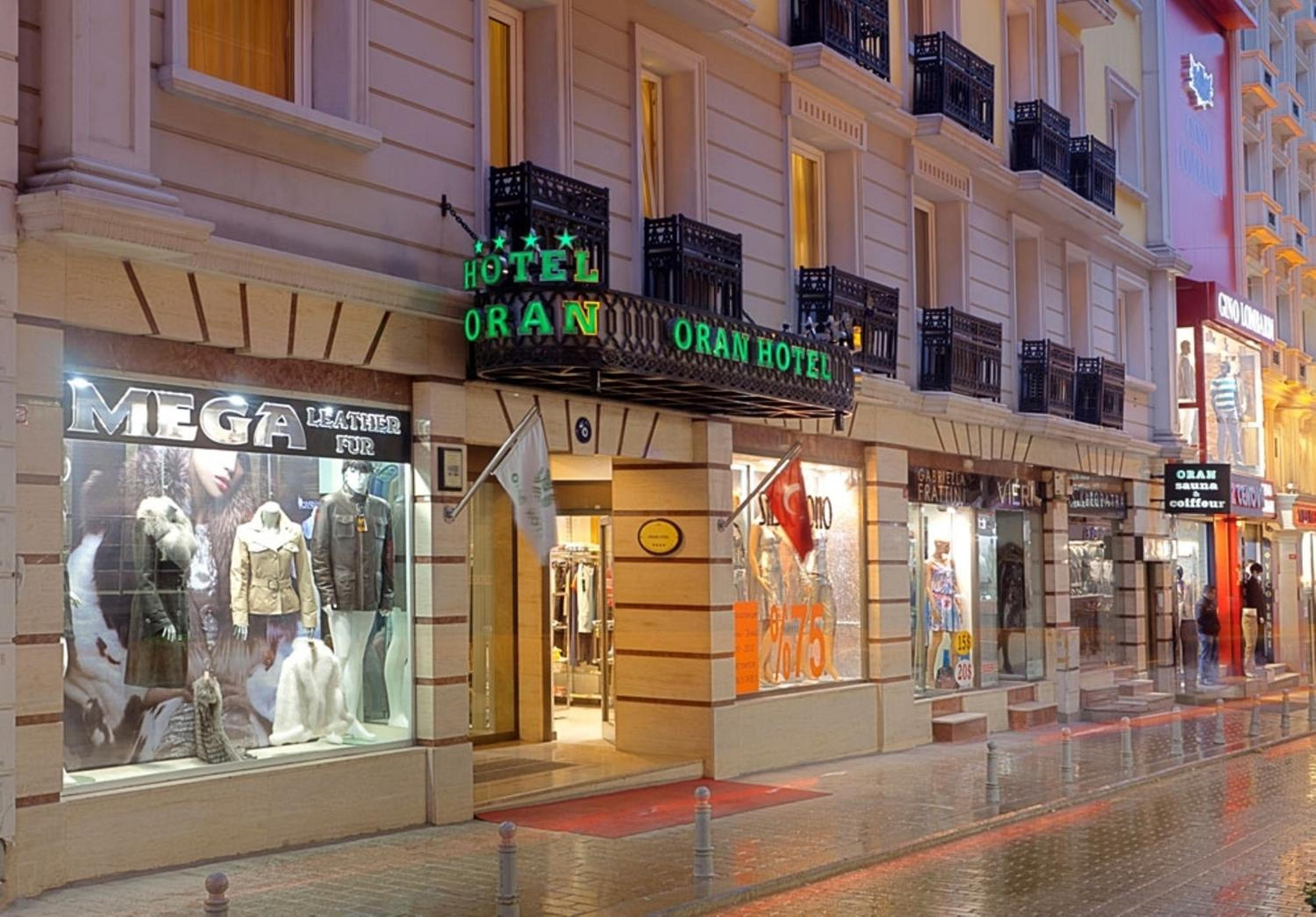 Oran Hotel - Image 26